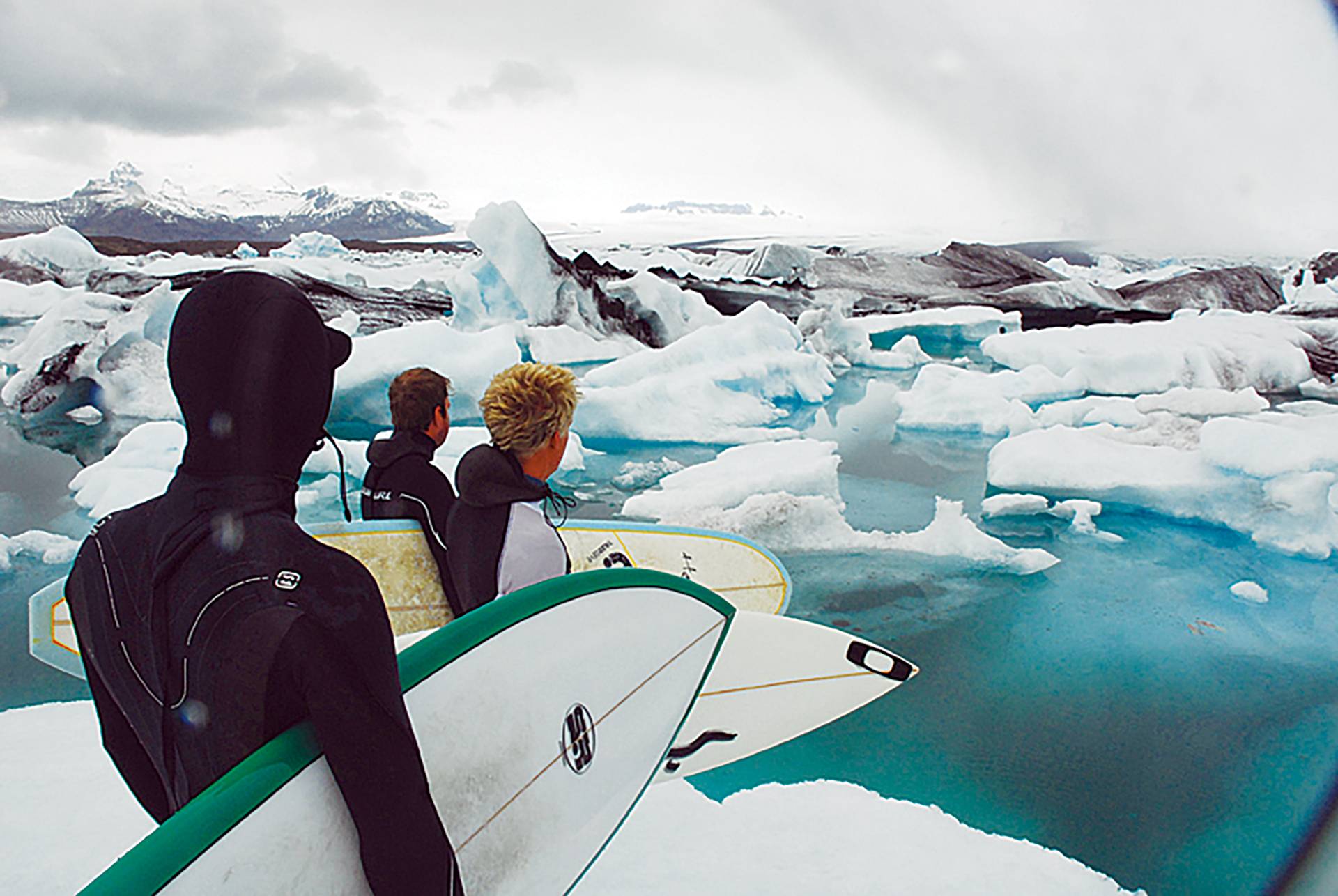 Iceland Travel by Lars Jacobson