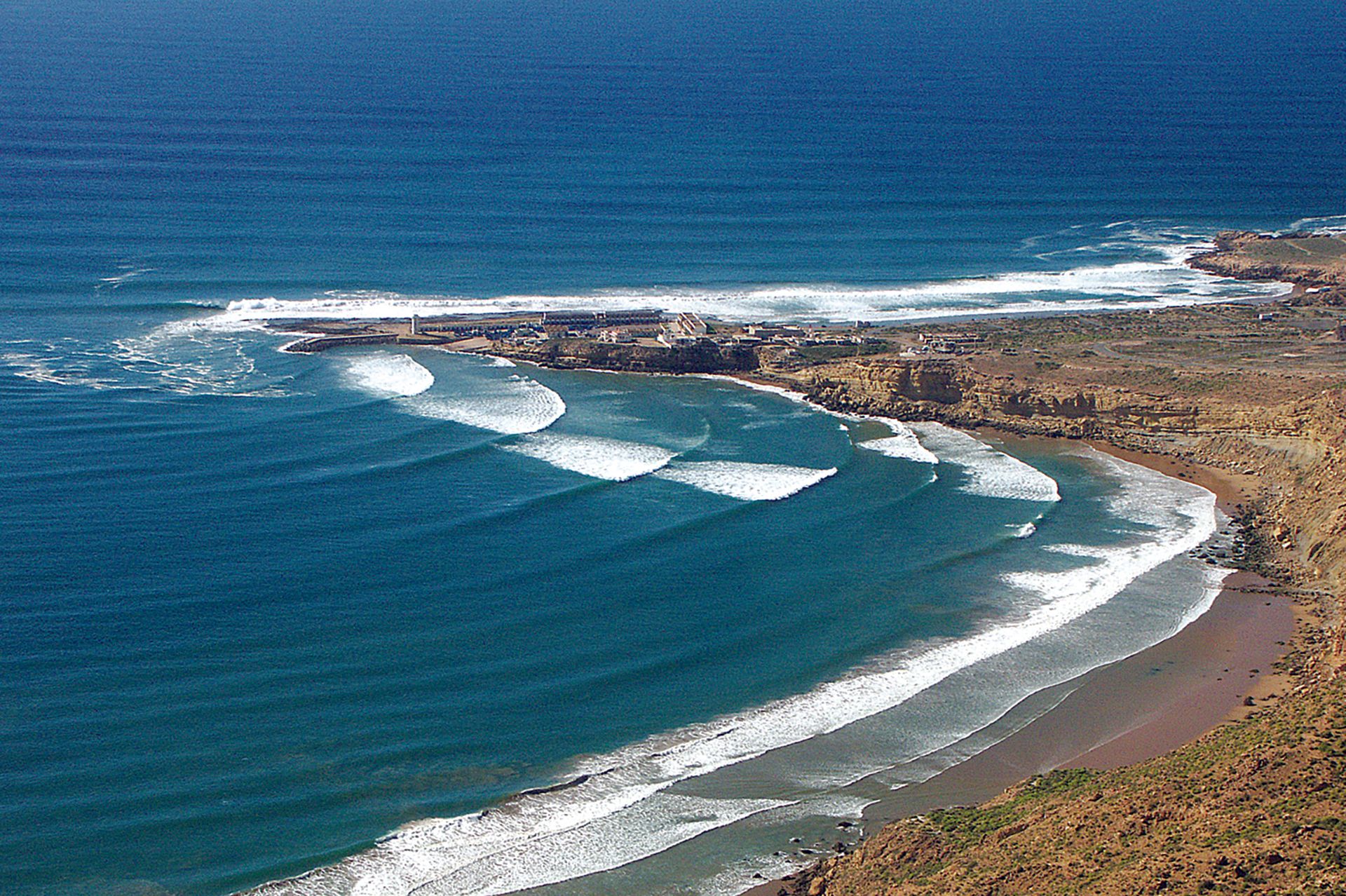 Why Morocco Is the Best Surf Destination for European Beginners