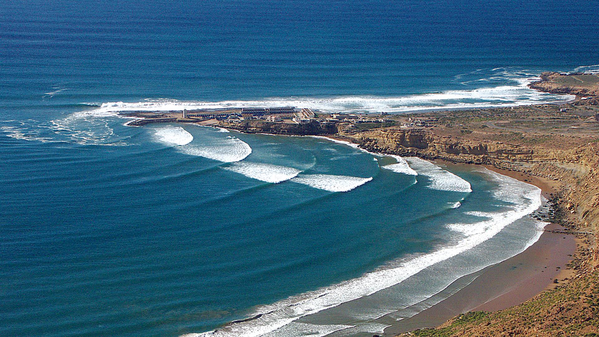 Why Morocco Is the Best Surf Destination for European Beginners