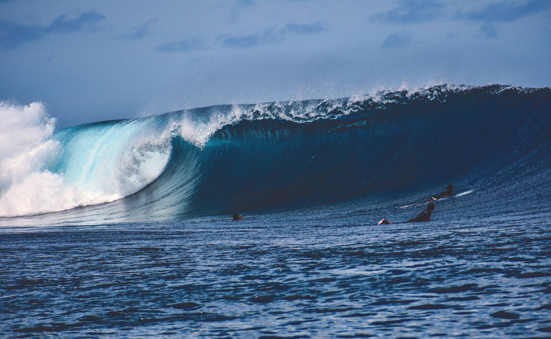 Cobras by Banyak Surf Resort