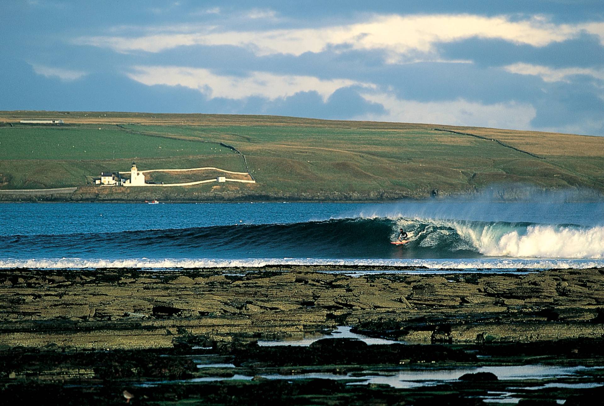 Thurso East by Rob Gilley