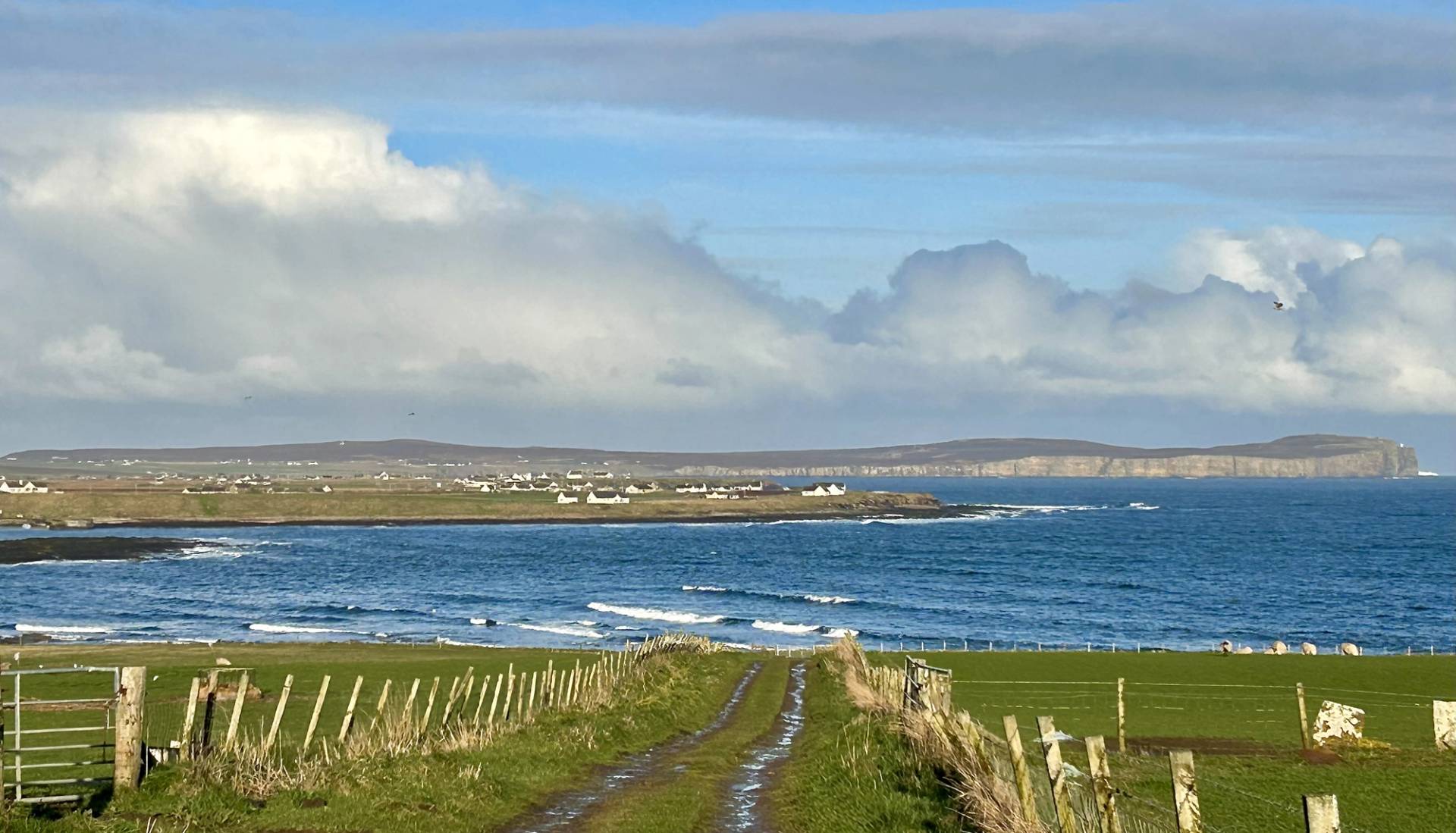 Brunt Skerries by Ollie Fitzjones