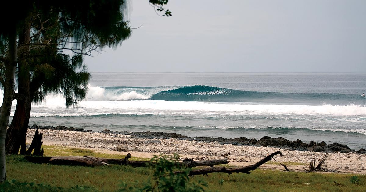 Pango Surf Pango Point Surf Guide (Efate, Vanuatu) โ Wave Info & Tips | Stormrider ...