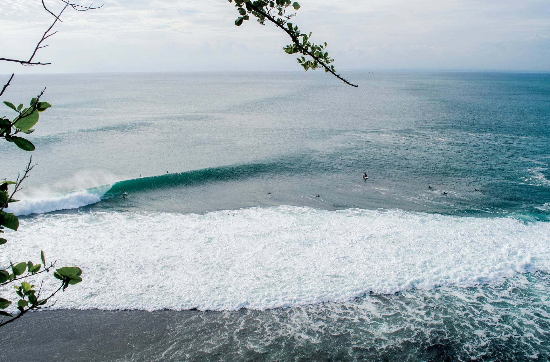 Padang Padang by Francisco Antunes