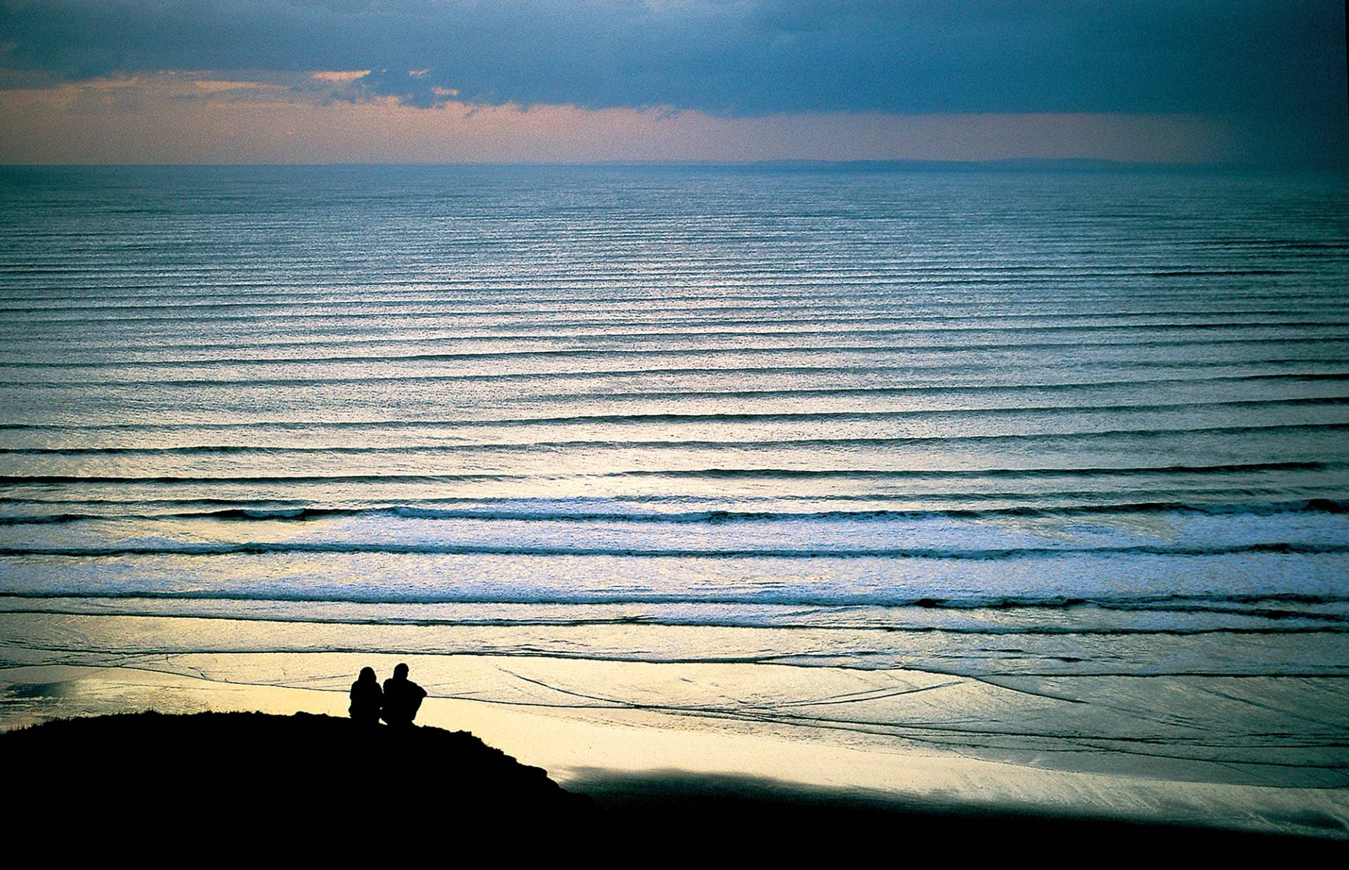 Llangennith / Rhossili by Gary Knights