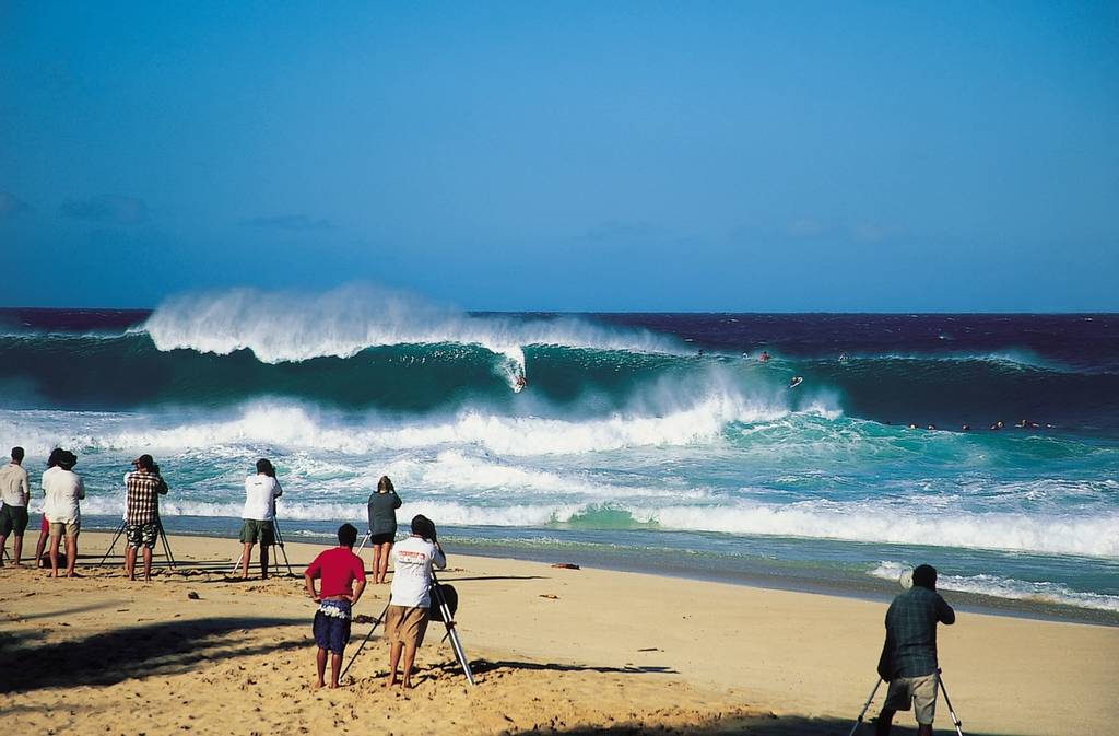 Surfing in Brazil – Guide to Best Surf Spots & Seasons | Stormrider ...