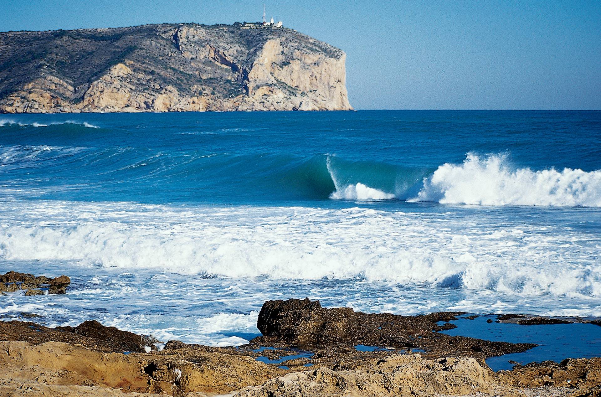 The Box - Spanish Med by Victor Gonzalez