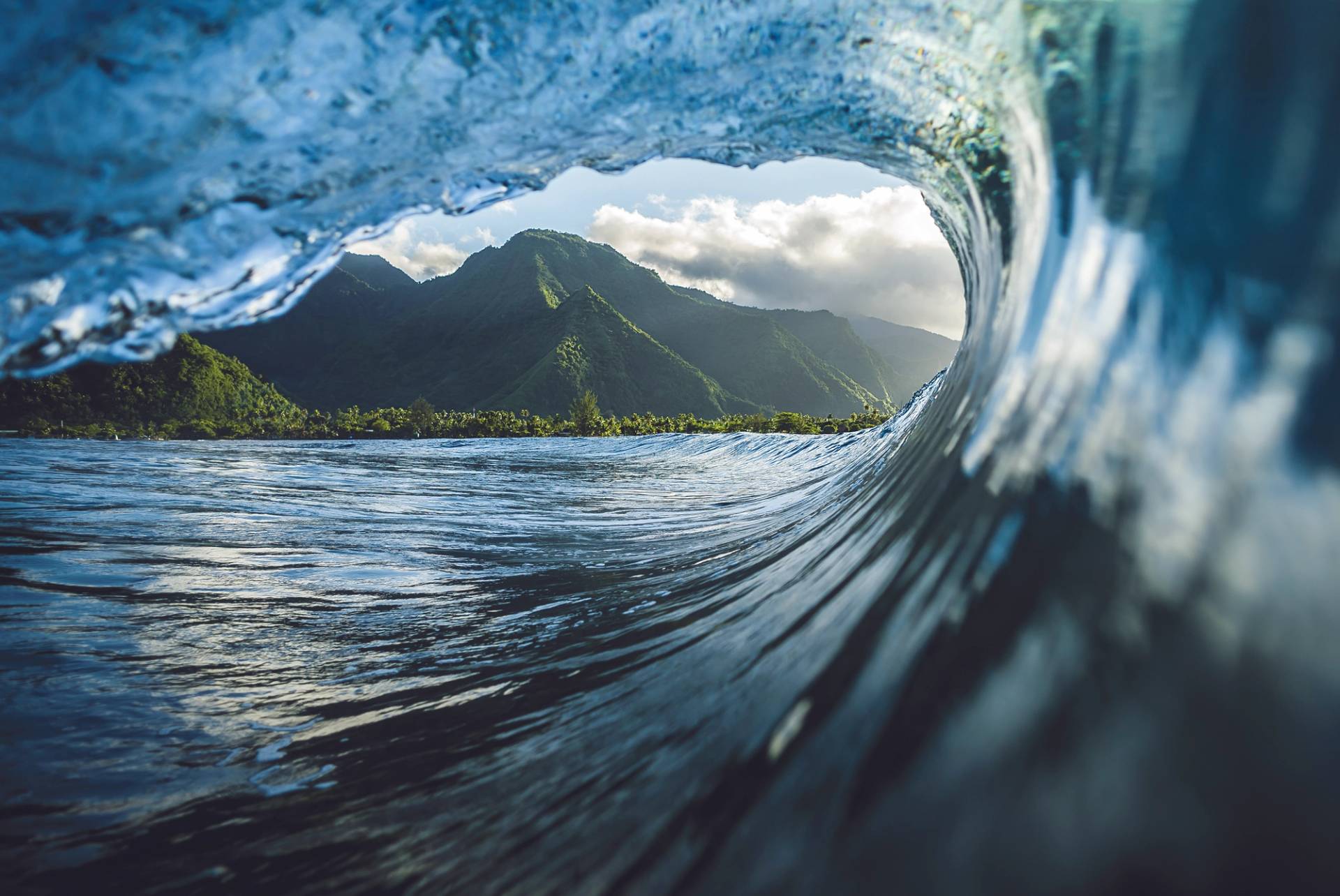 Tahiti, French Polynesia by Ben Thouard