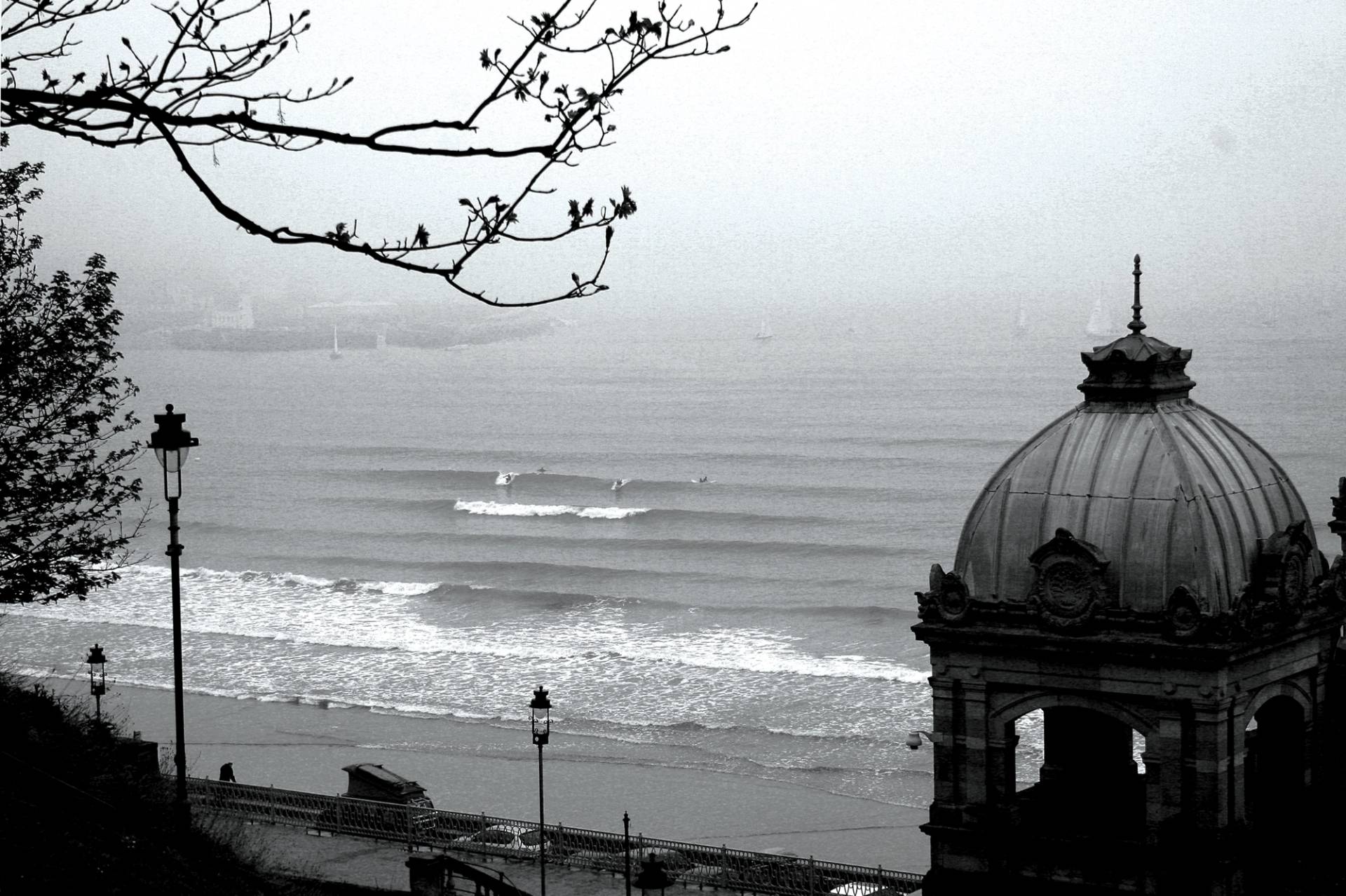 Scarborough - South Bay by Greg Martin