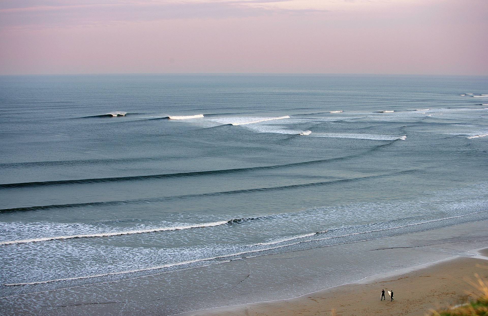 Saltburn Point by Al Mackinnon