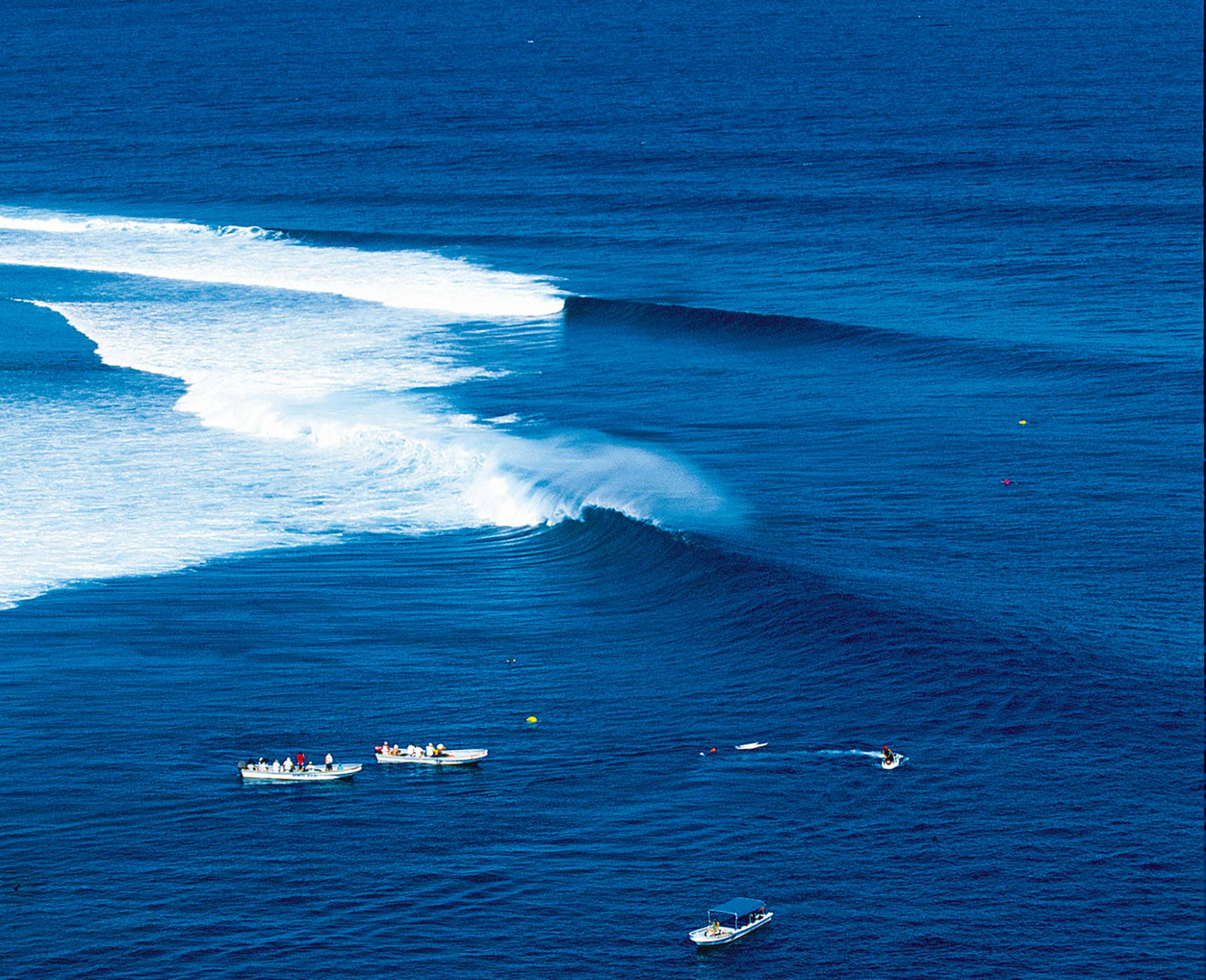 Cloudbreak by Bernard Testemale