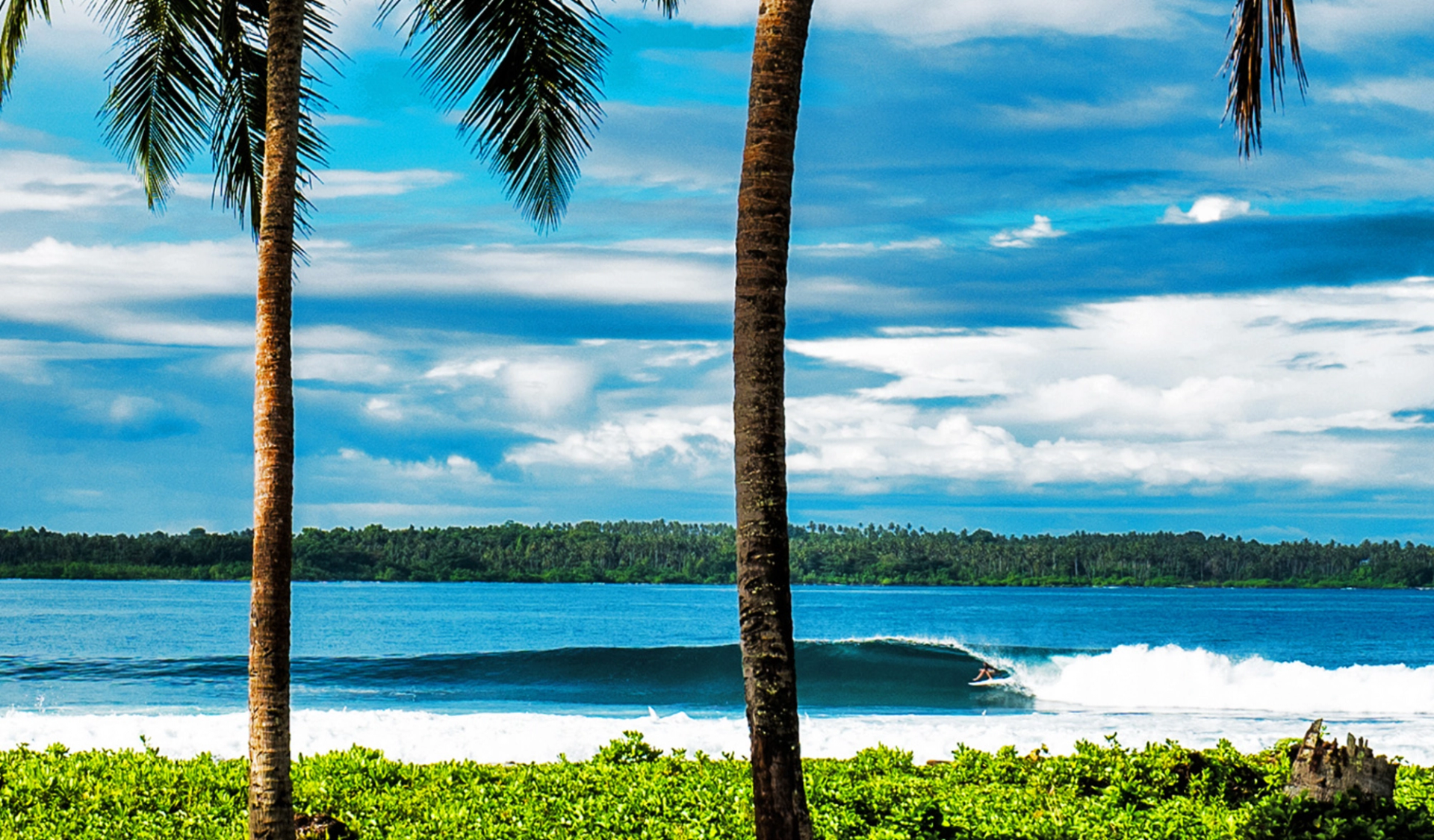 Dylans by Simeulue Surf Lodge