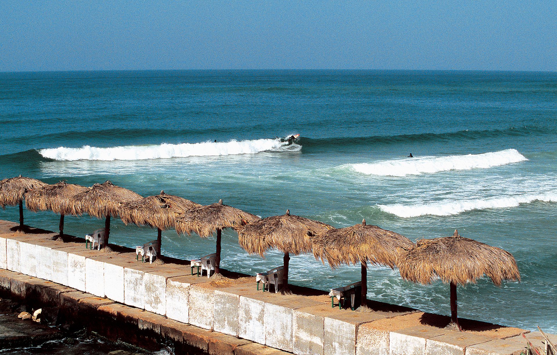 Surfing in Egypt – Guide to Best Surf Spots & Seasons | Stormrider Surf ...