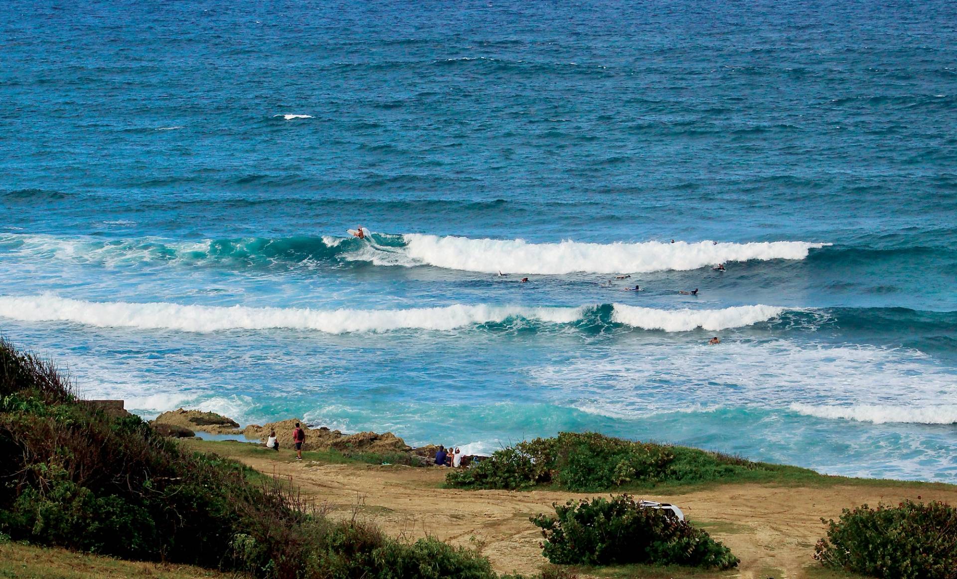 Anse Salabouelle - Going right on the left by Ollie Fitzjones