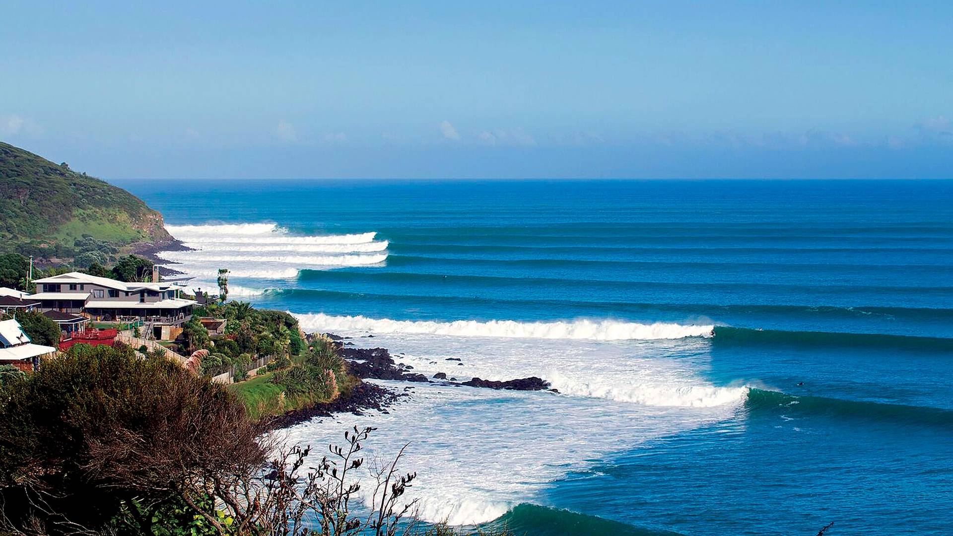 Surfing in New Zealand – Guide to Best Surf Spots & Seasons ...