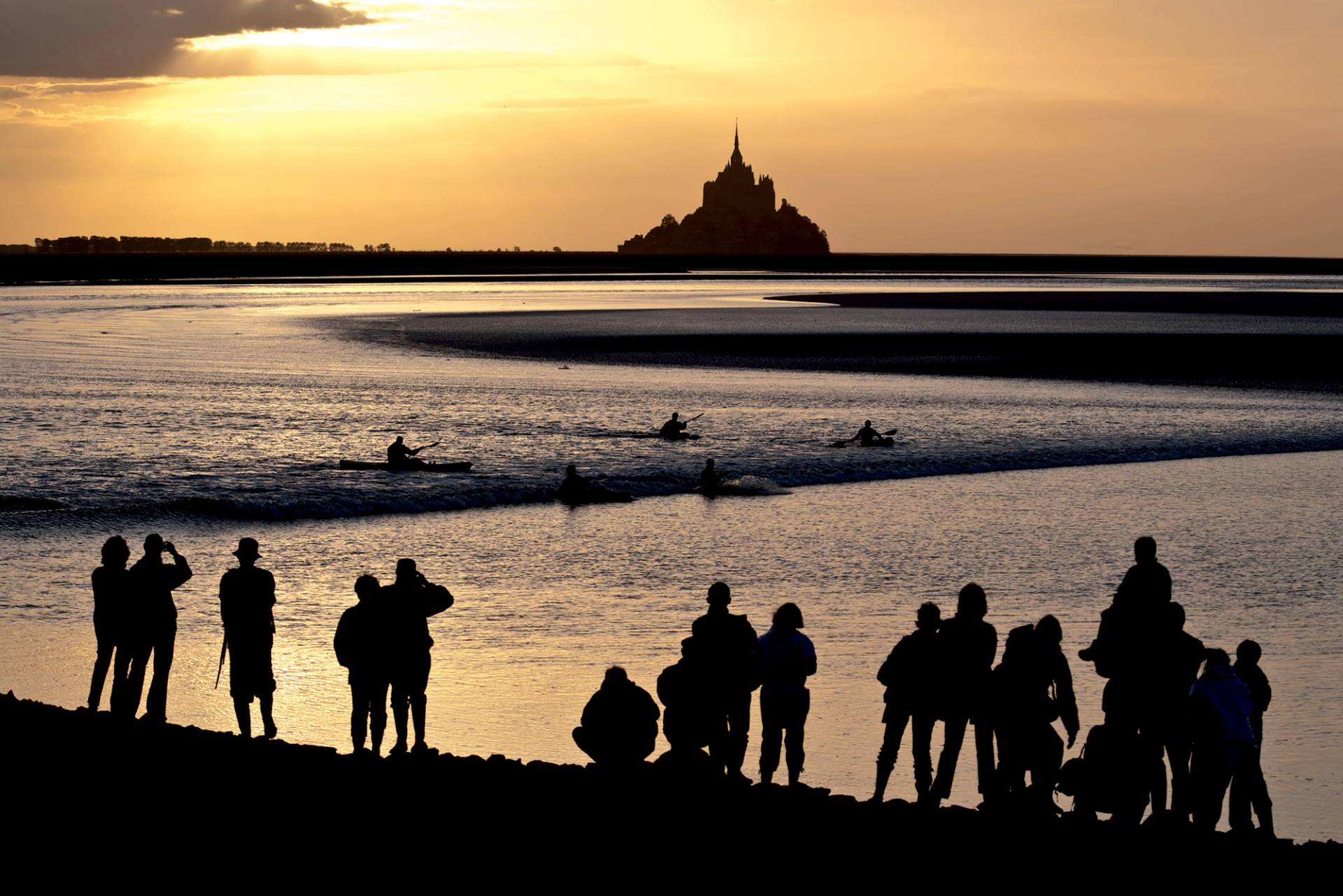 Mont St-Michel by Arnaud Guerin