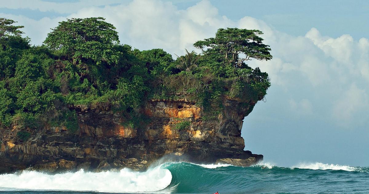 Surfing in East Java, Java – Surf Guide & Local Tips | Stormrider Surf ...