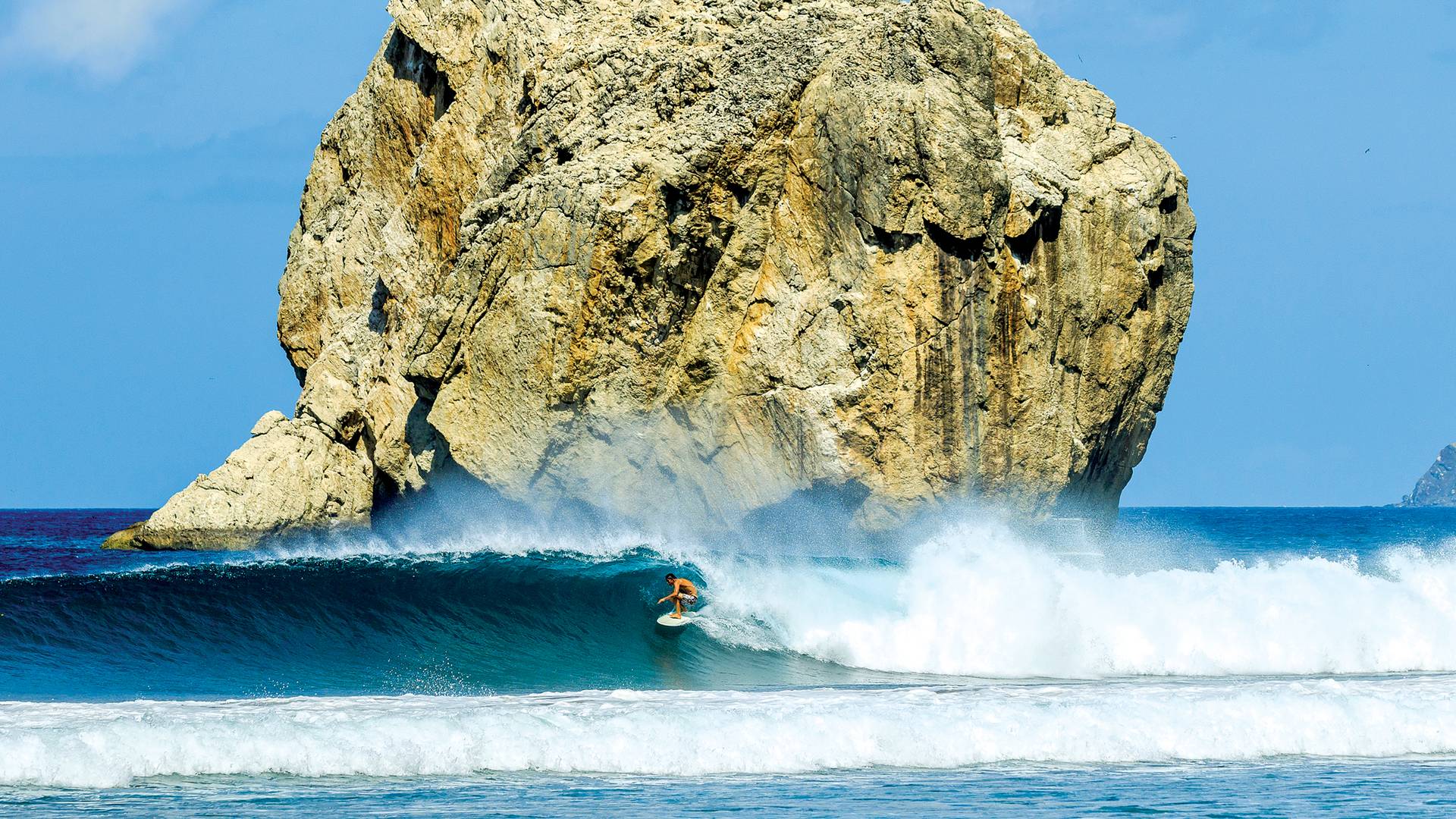 Surfing in Guanacaste, Costa Rica – Surf Guide & Local Tips | Stormrider Surf Guides