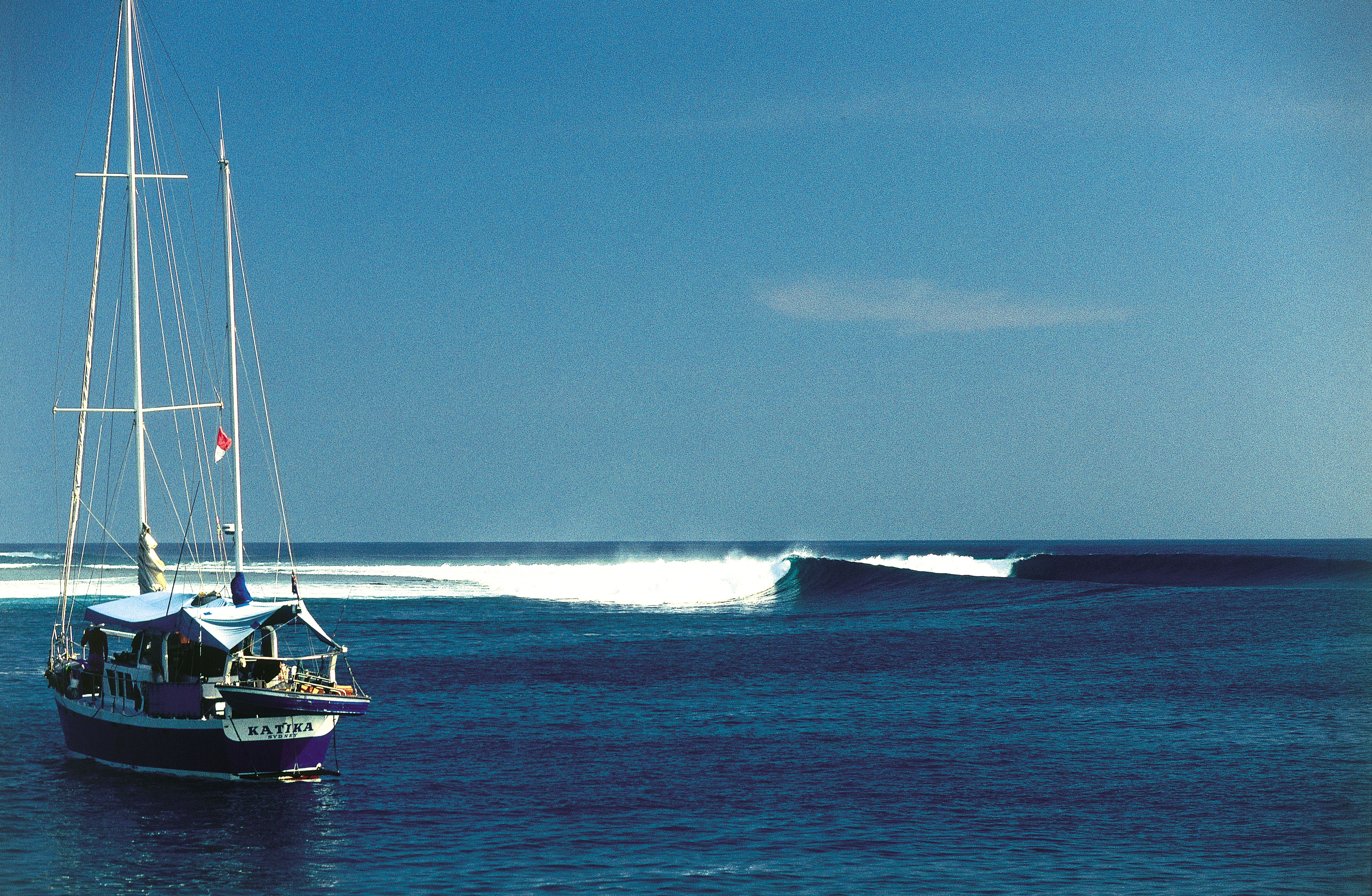 Lance's Left Surf Guide (Southern Mentawai Islands, Sumatra) – Wave ...