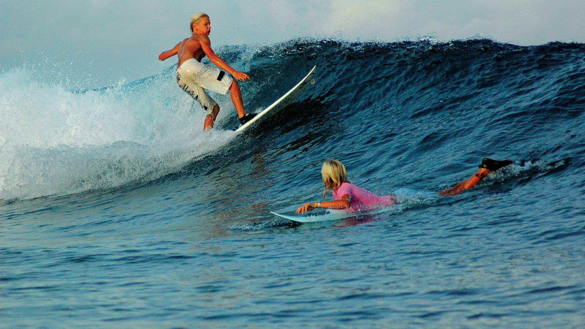 Surf Spots Java Surfing in Central Java, Java – Surf Guide & Local Tips | Stormrider ...