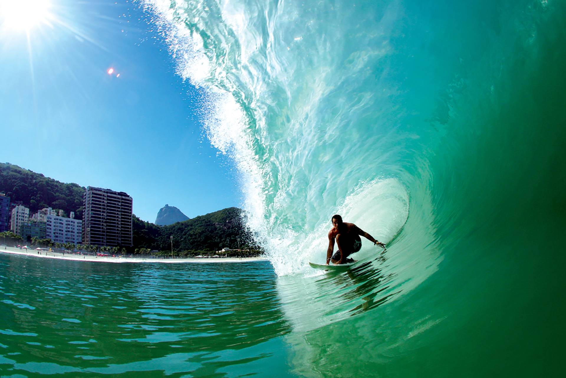 Copacabana by Henrique Pinguim