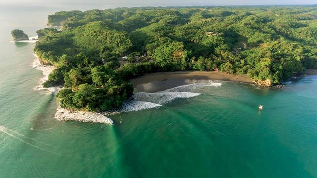 Batu Karas Point