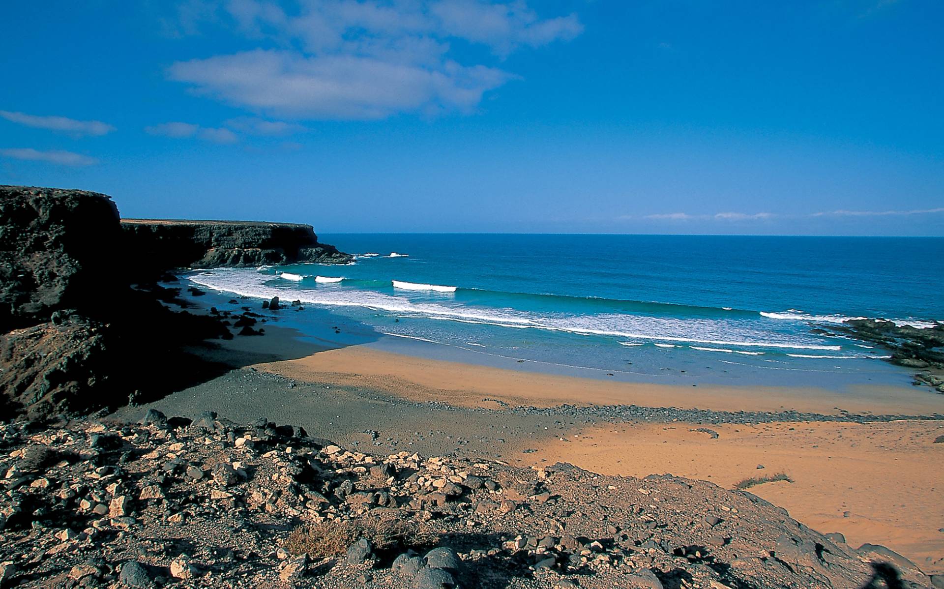 Playa de Pared by Alex Williams