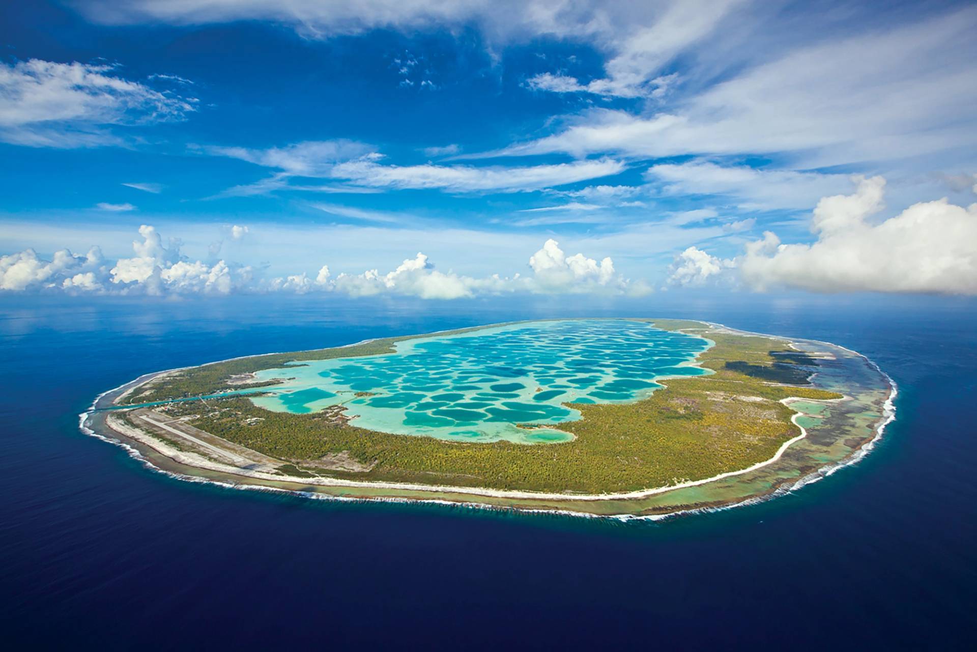 Tuamotu Atoll by Ben Thouard