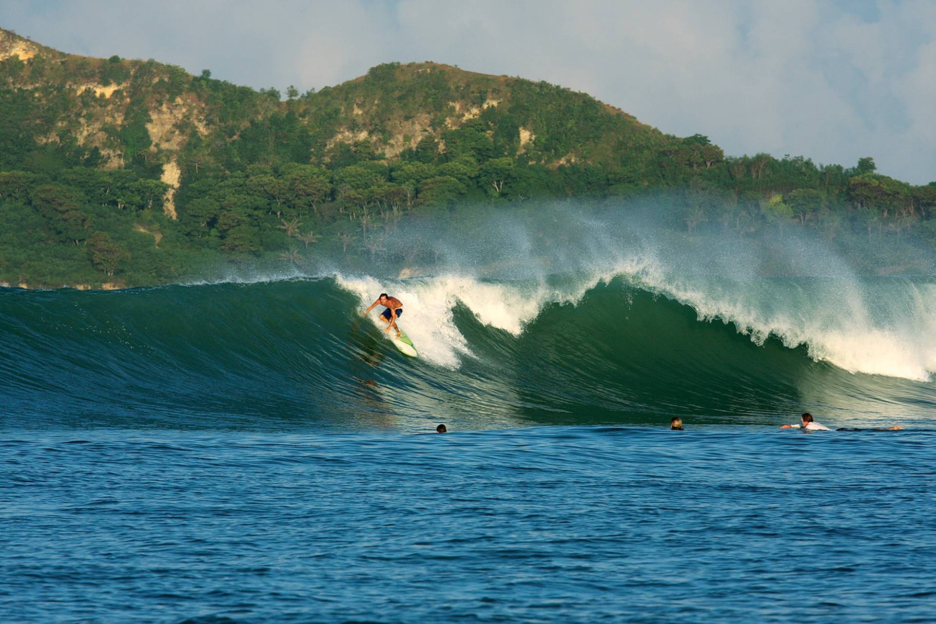 Inside Grupuk by Surfcampindonesia.com