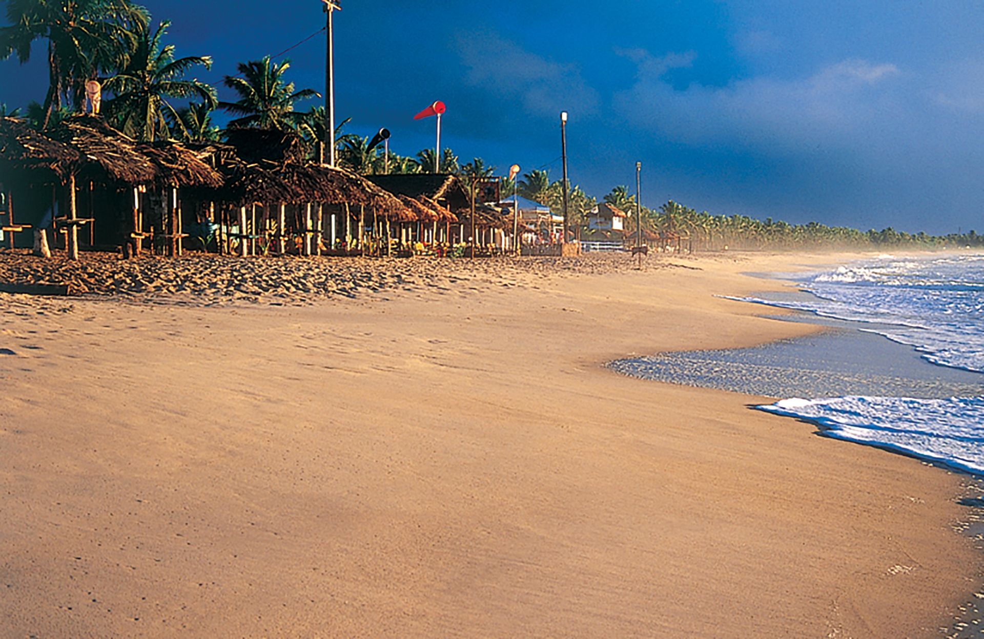 Surfing in Brazil – Guide to Best Surf Spots & Seasons | Stormrider ...