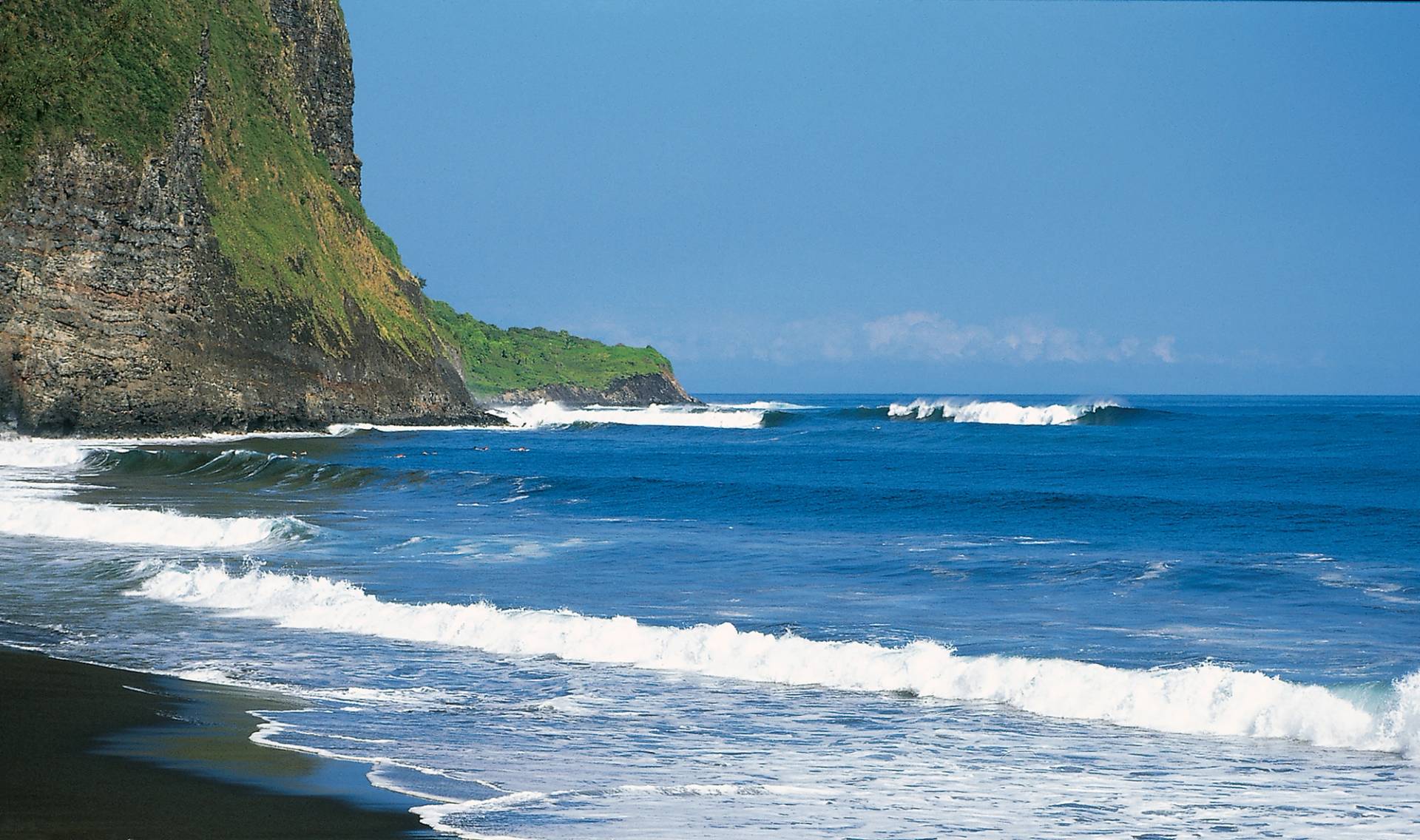 Waipio Valley by Kirk Lee Aeder