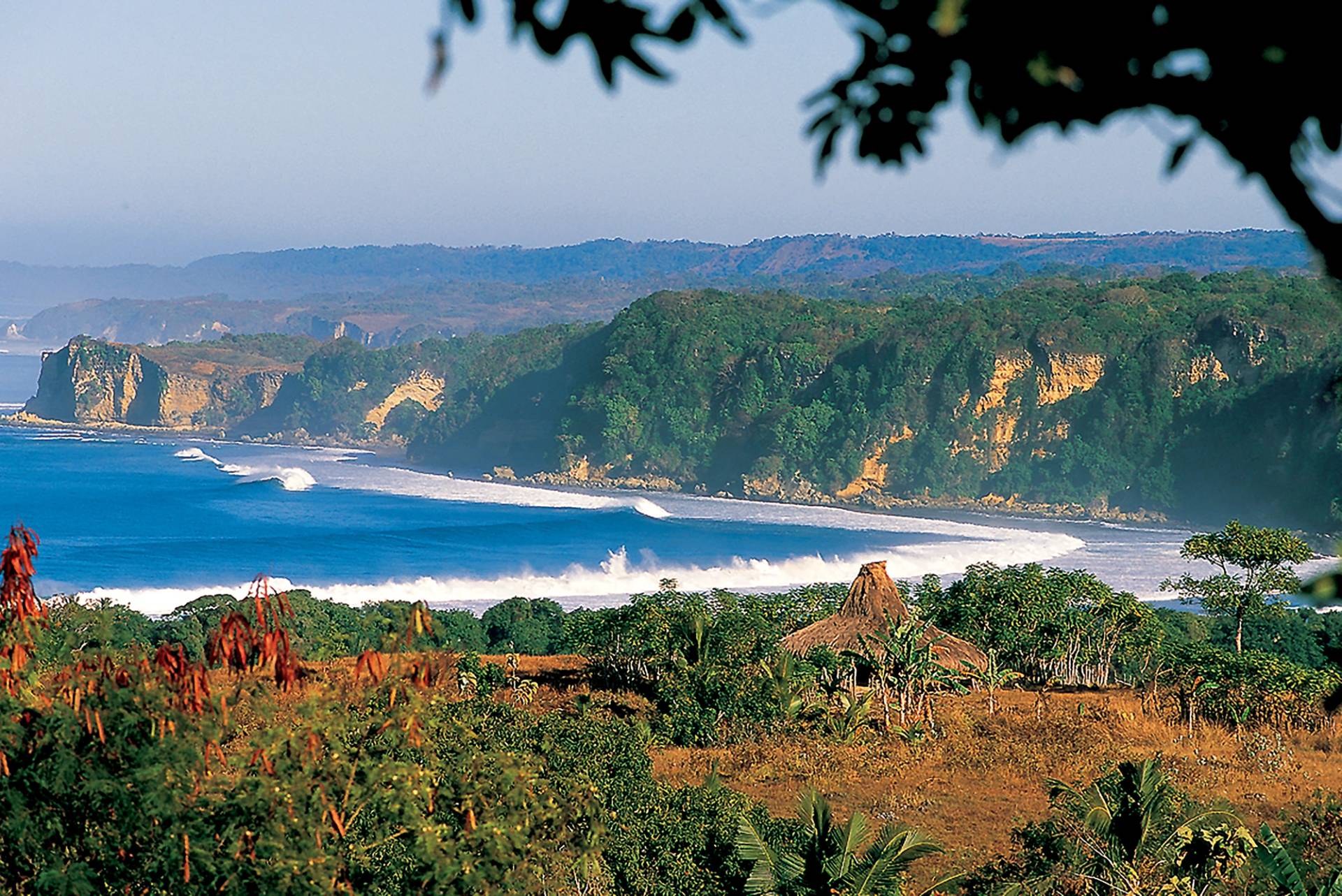 Pantai Marosi by Giles Calvet