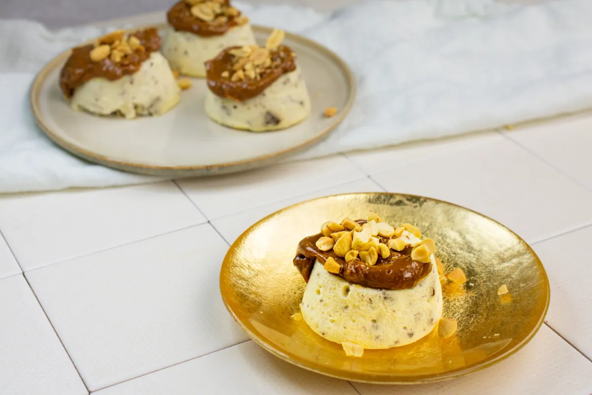 Snickers varškės pyragėliai