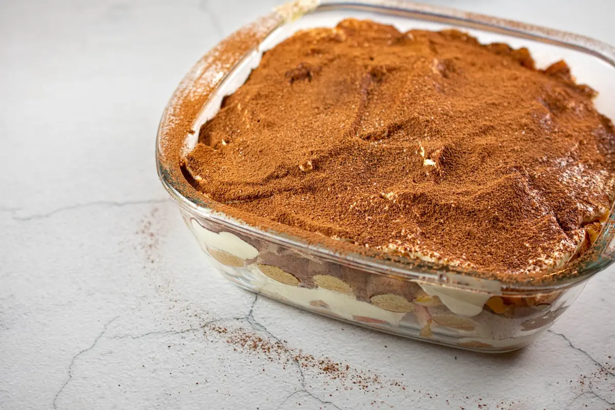 Tiramisu su obuoliais (video)