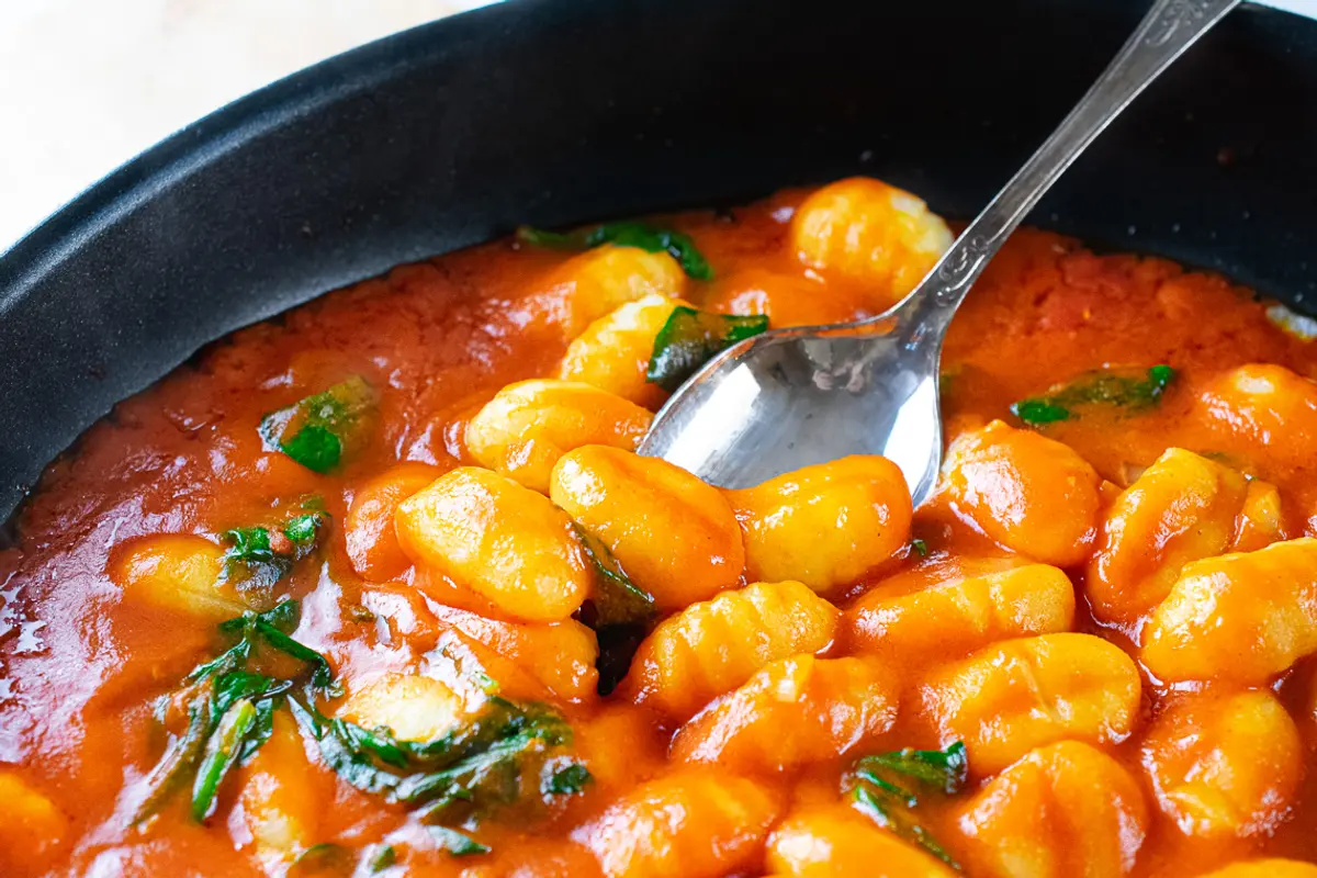 Gnocchi karis su špinatais