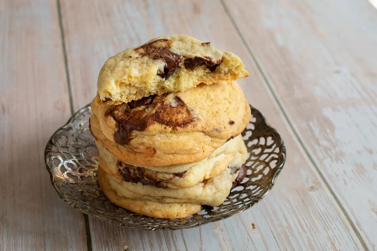 Minkšti sausainiai su šokoladu