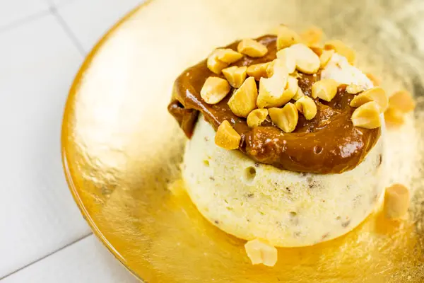 Snickers varškės pyragėliai