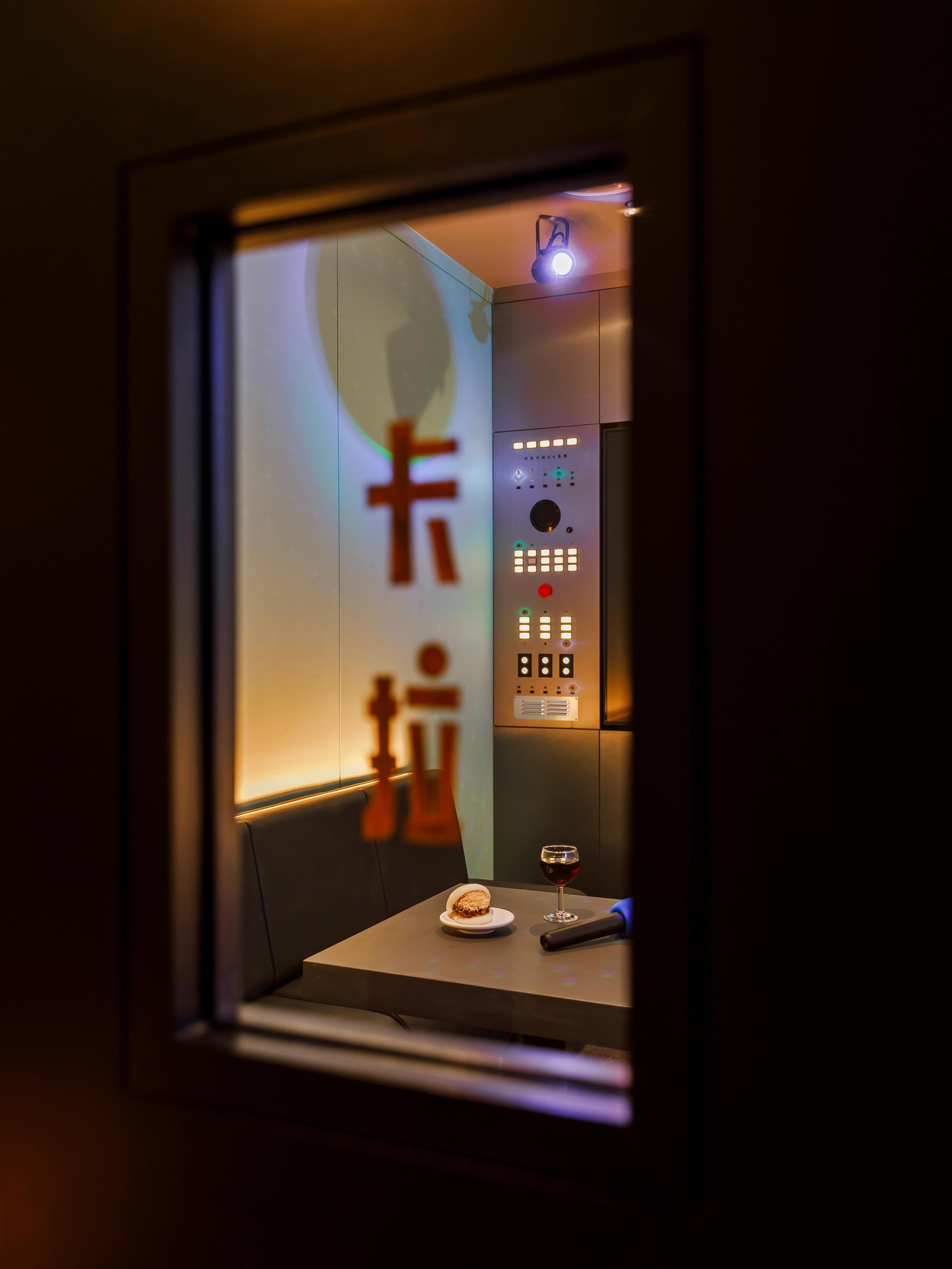 best party space for big groups, karaoke in battersea