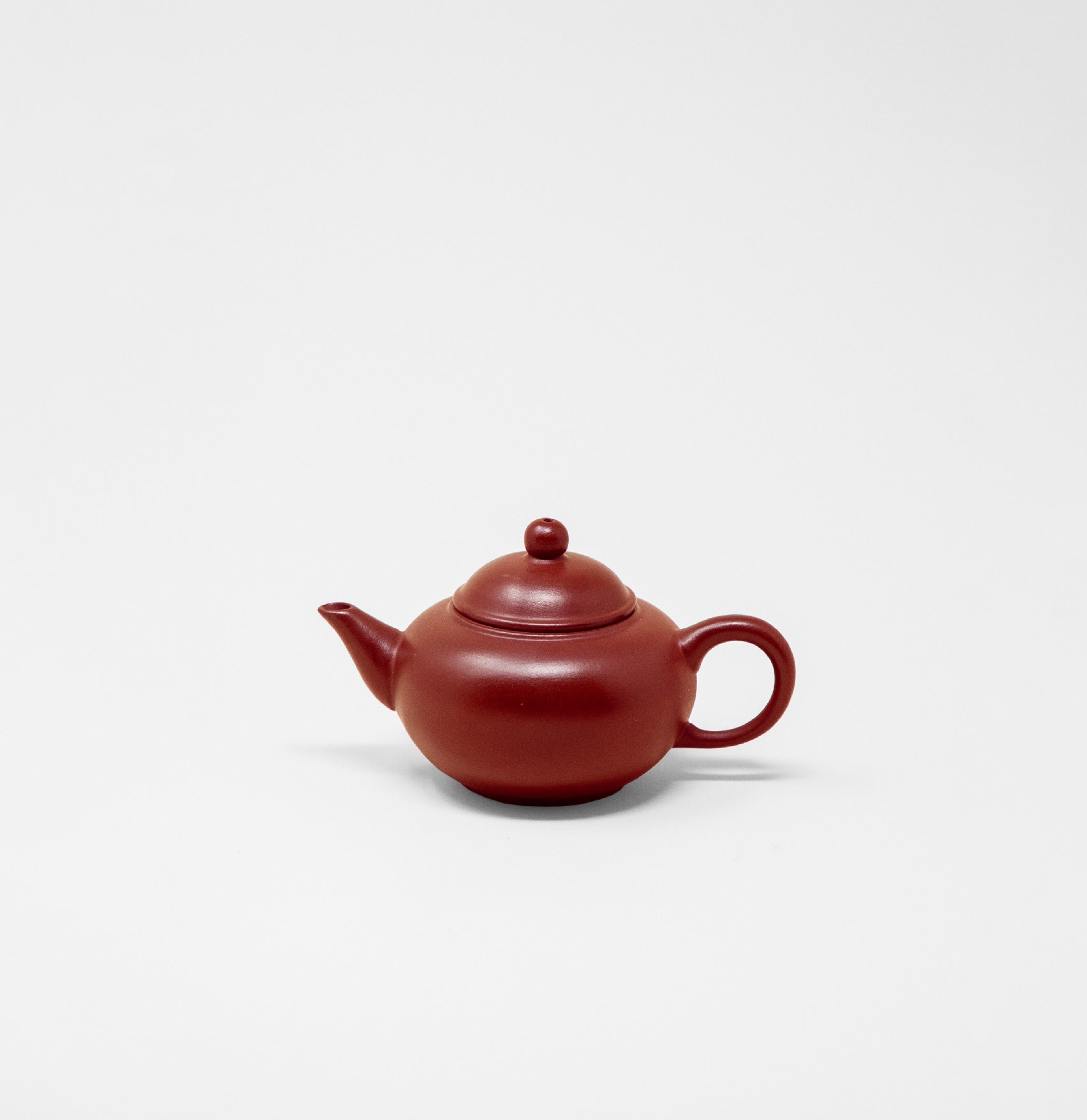 Convni Clay Teapot