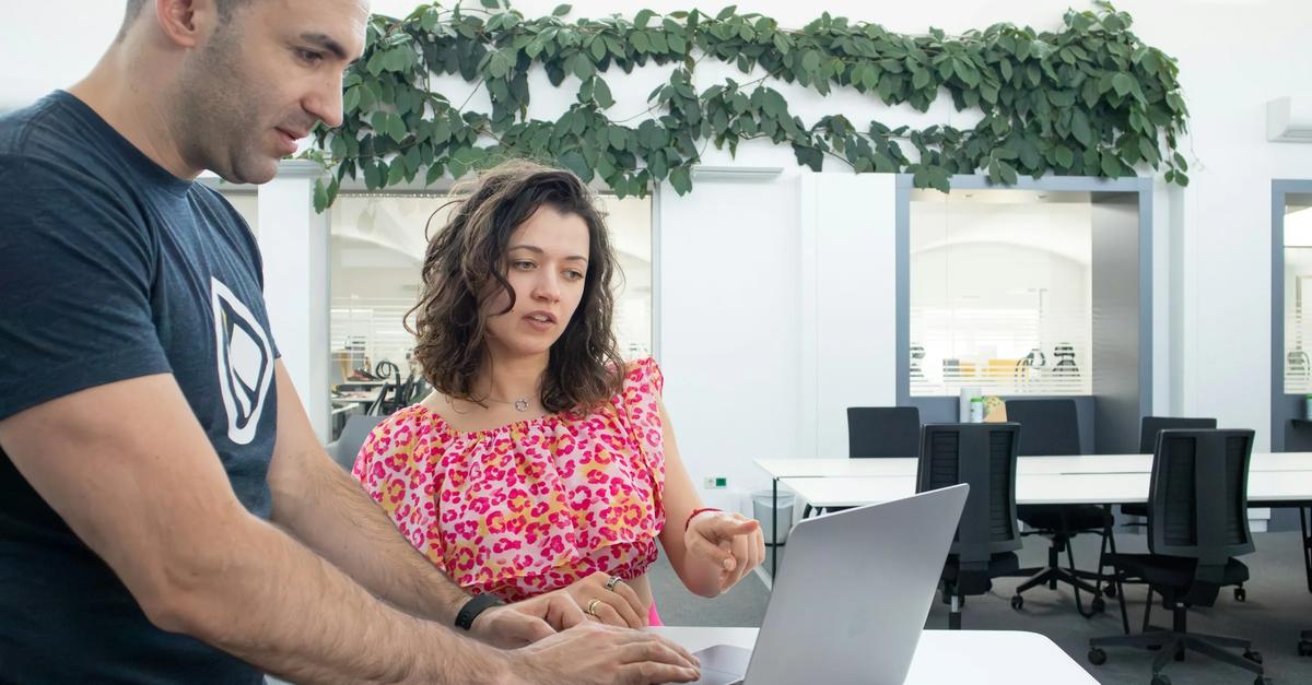 How Do Threads Work on Instagram (A Beginner's Guide)