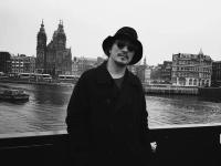 김 건 | Studio Paranoid