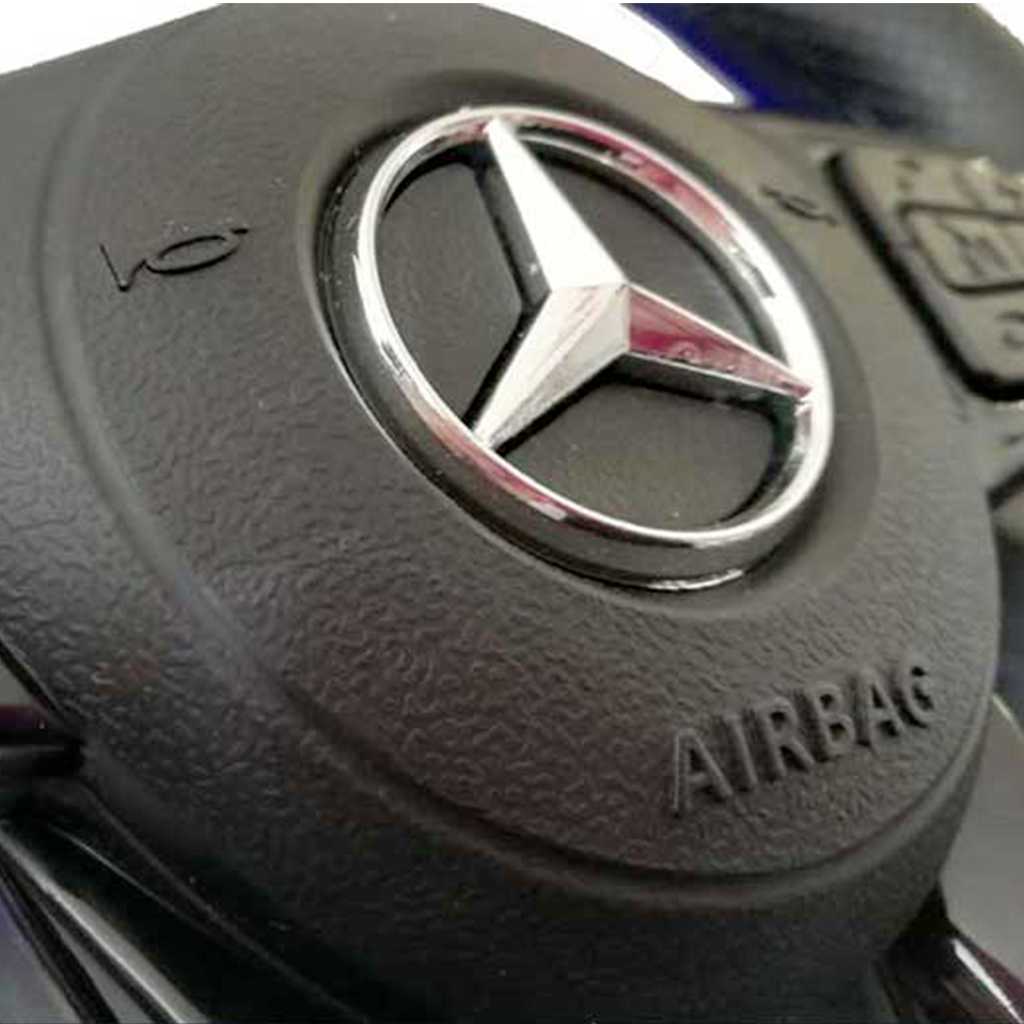 Mercedes GTR AMG elettrica per bambini 7