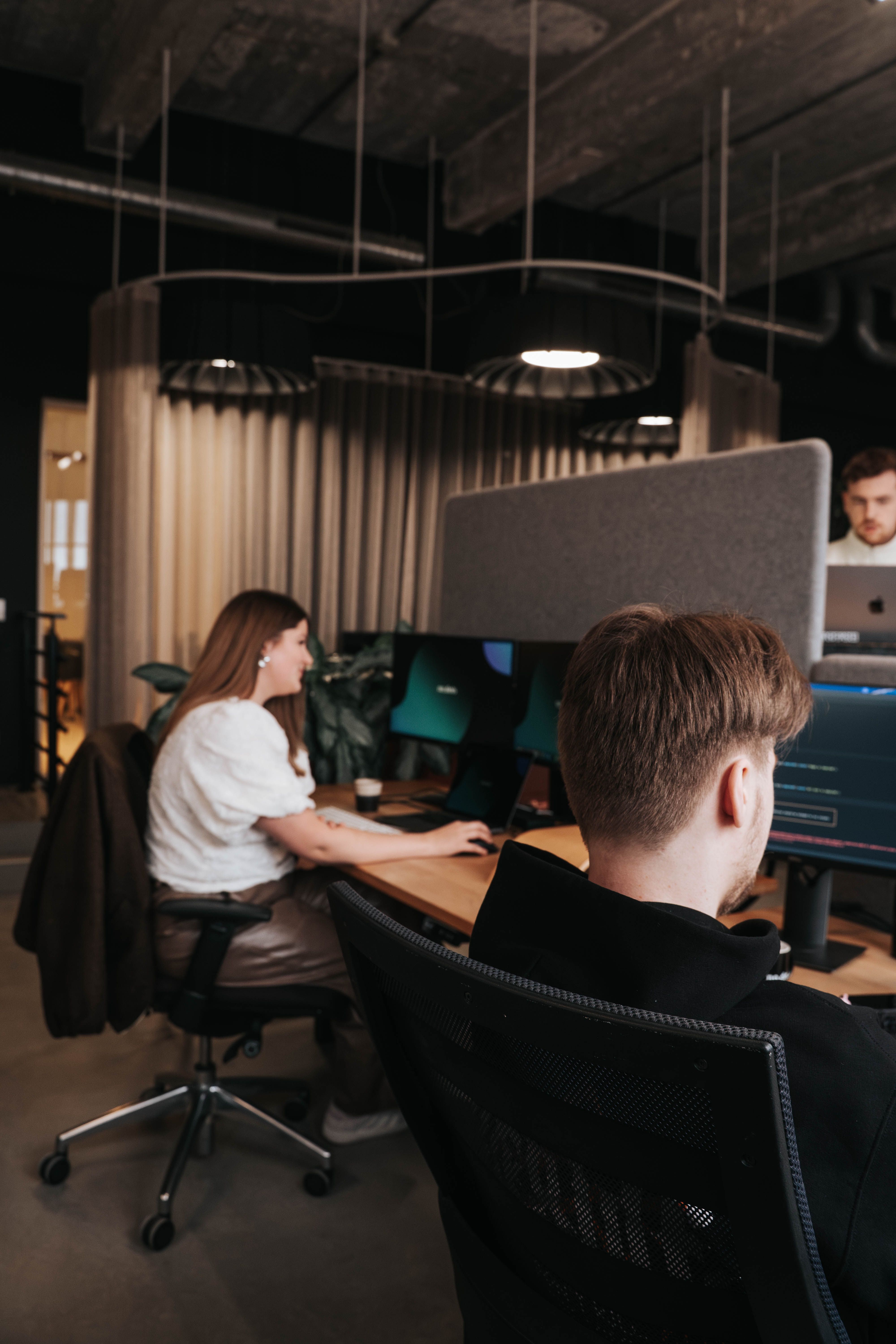 Collega's aan het werk