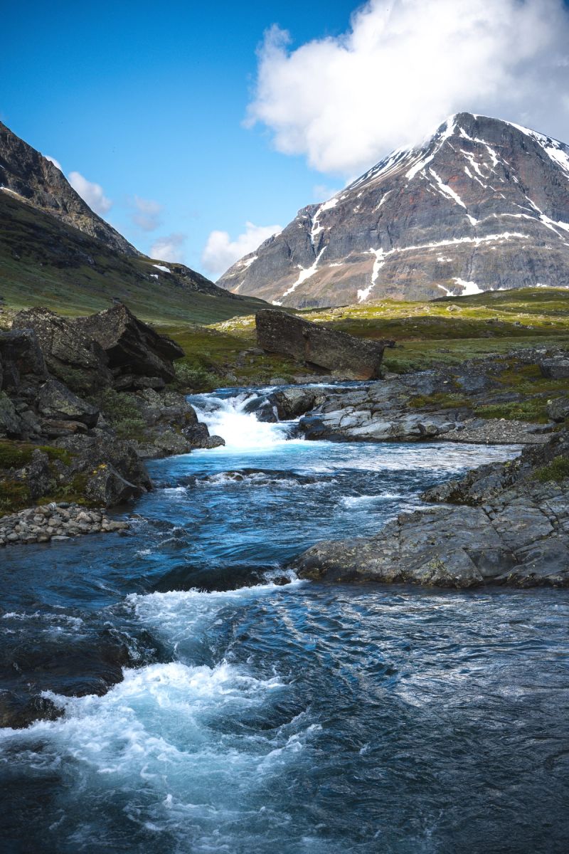 Láddjujohka och Sinnicohkka – In the Flow of Giants, Lappland, Sverige