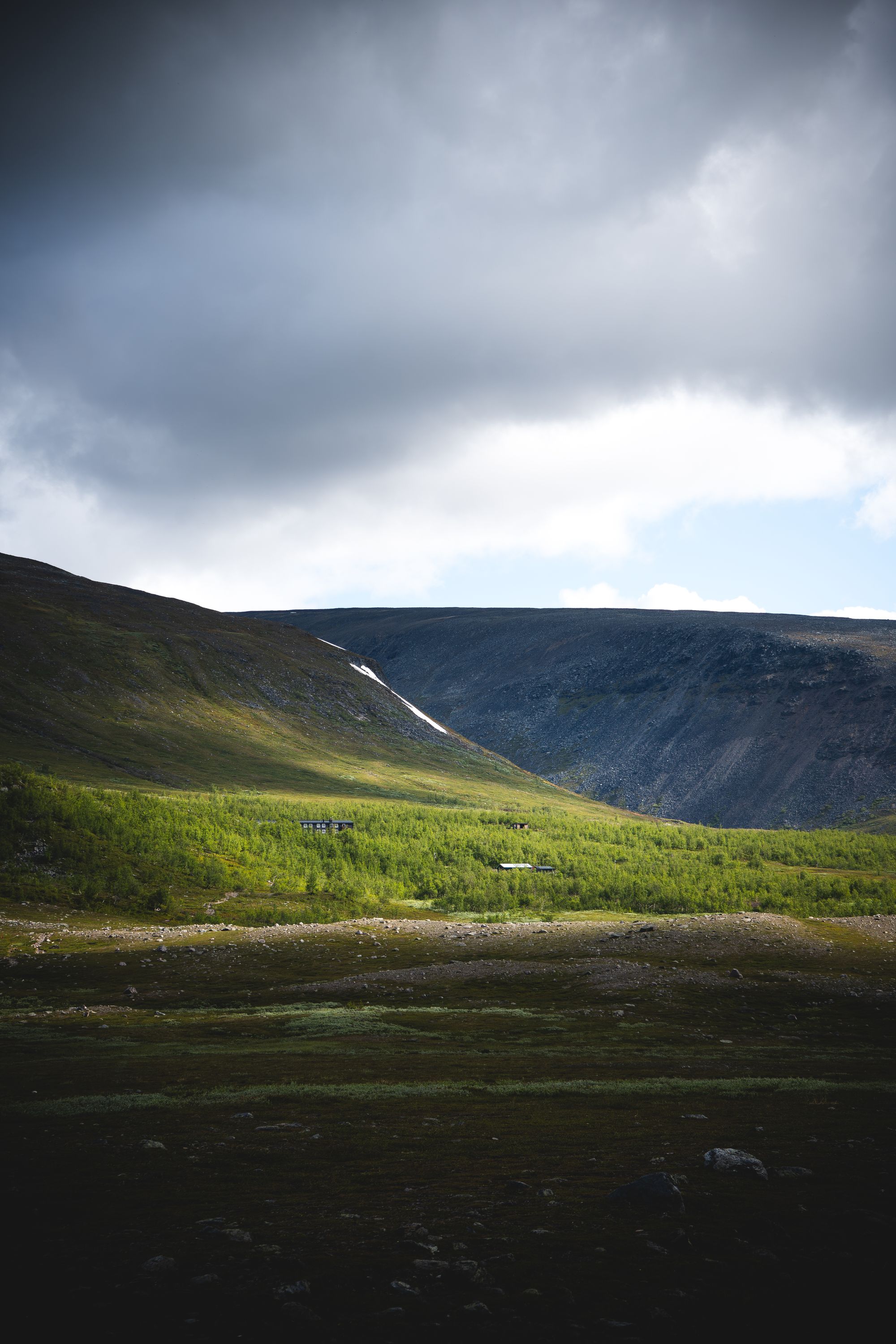 Guovssahas Eatnamat – Where the Light Rests, fine art print från Lappland, Sverige