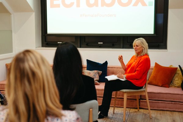 FemaleFoundersEcrubox-0594.jpg