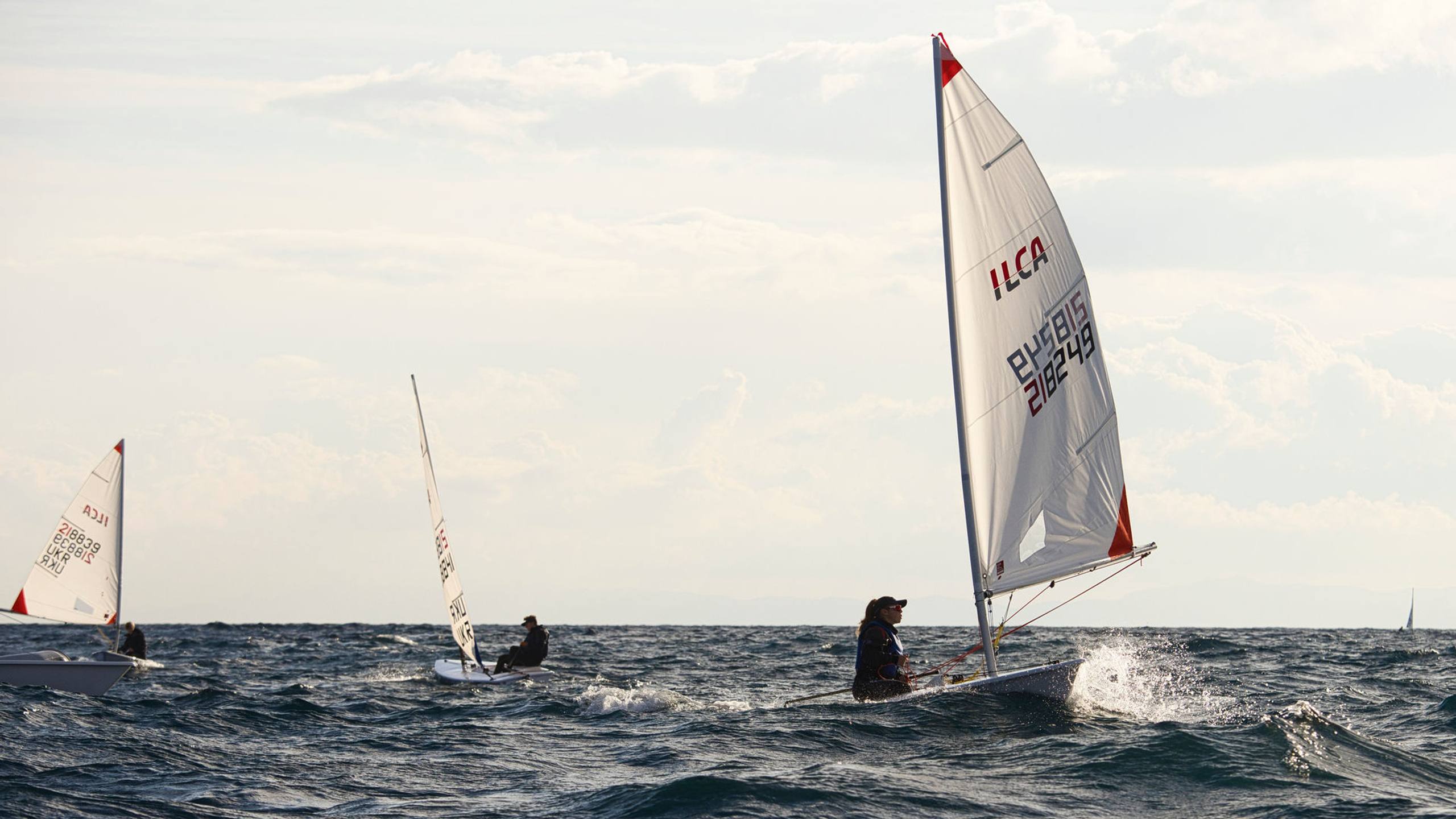 45. Međunarodna novogodišnja regata, Hvar, prosinac 2022. — fotografija 52 od 100