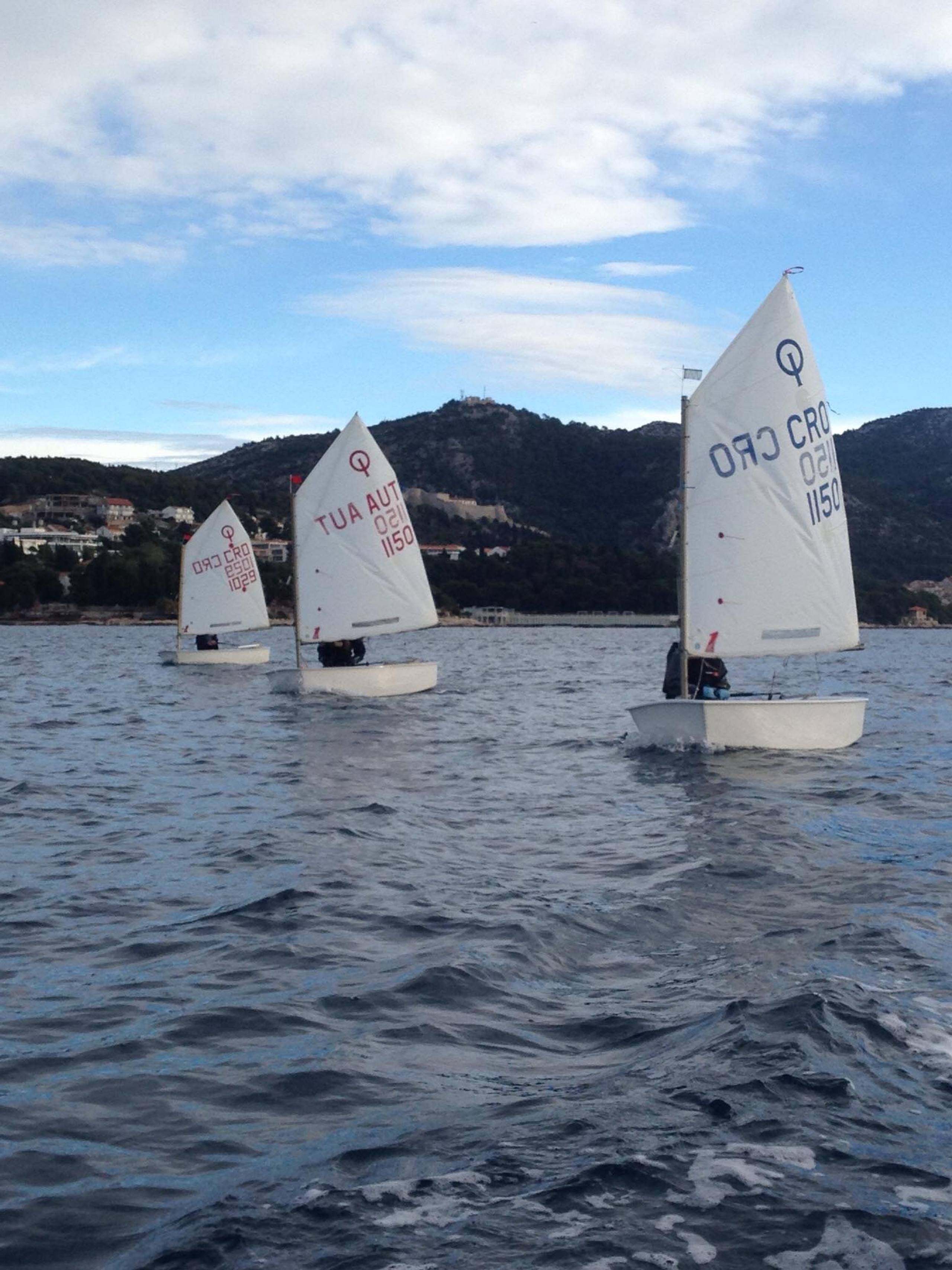 41. Međunarodna novogodišnja regata, Hvar, prosinac 2017. — fotografija 3 od 100