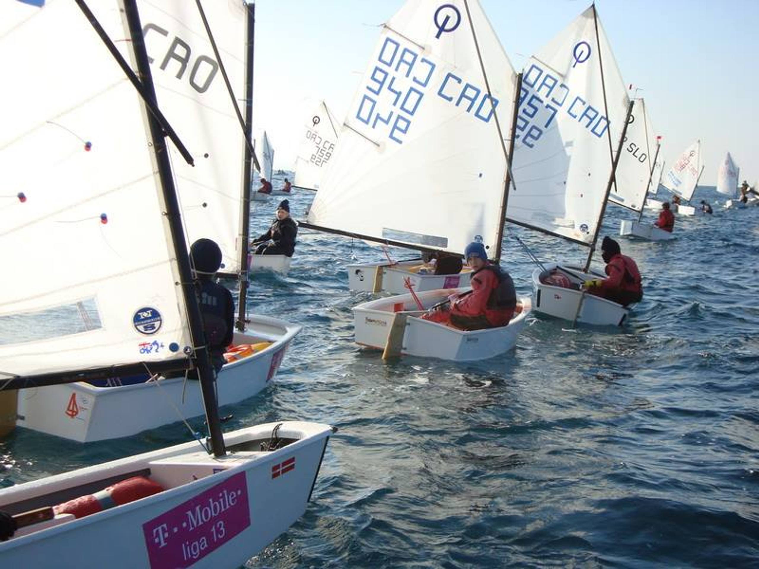 32. Međunarodna novogodišnja regata, Hvar, prosinac 2008. — fotografija 30 od 68