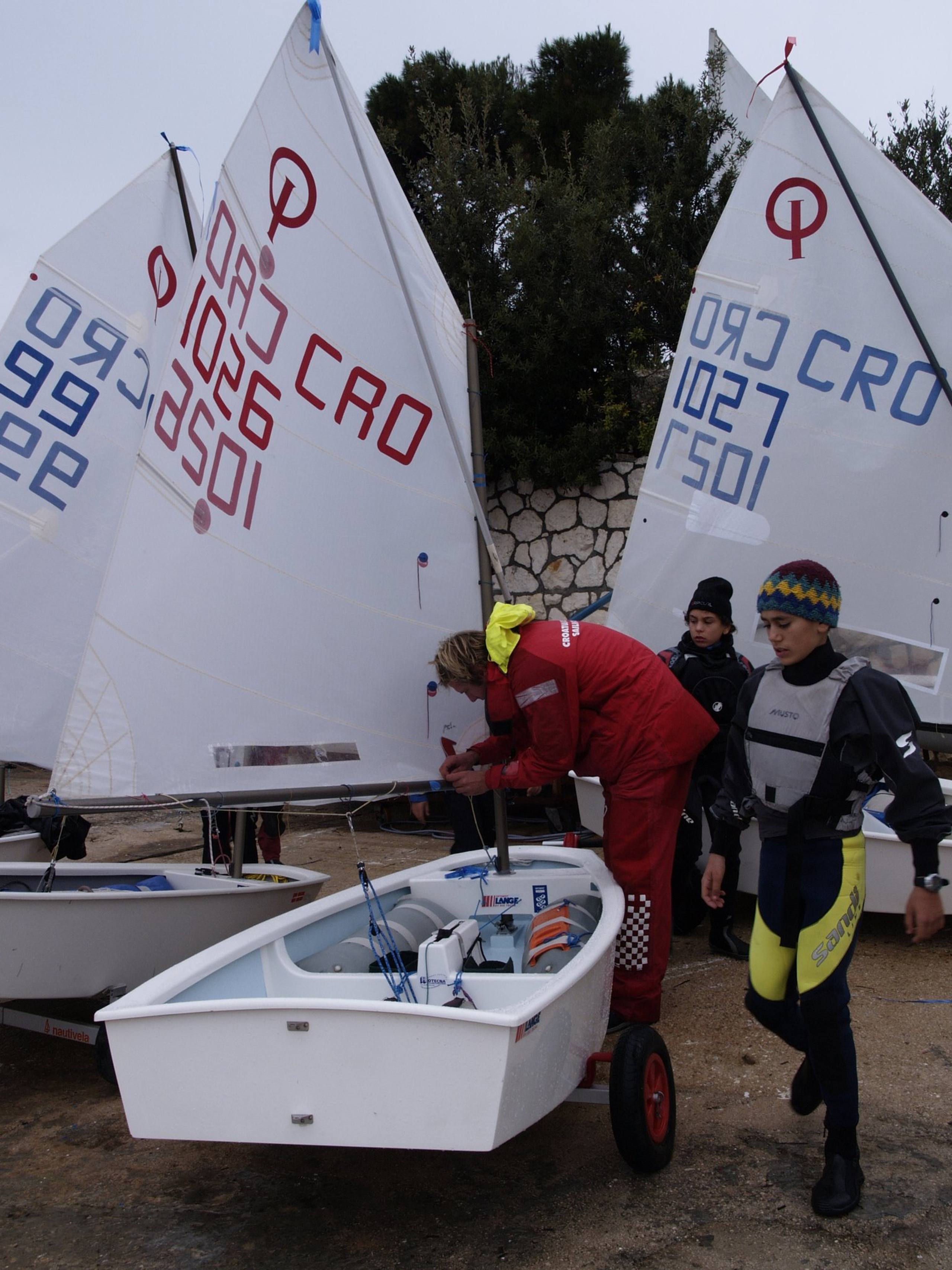 38. međunarodna novogodišnja regata, Hvar, prosinac 2014.